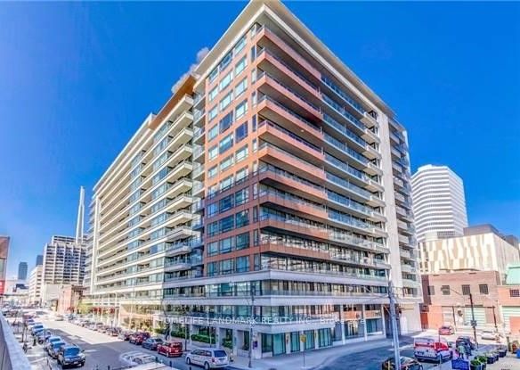 111 Elizabeth Street 1535, Toronto, ON M5G 1P7