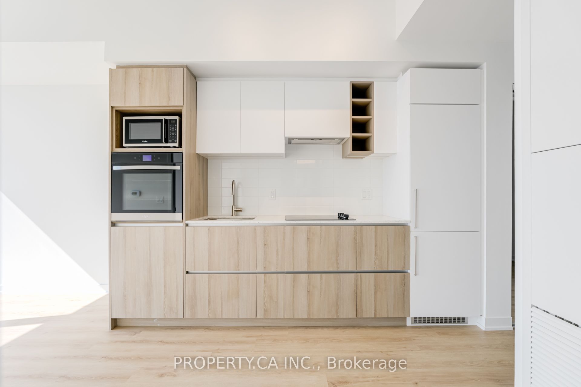 319 Jarvis Street LPH16, Toronto, ON M5B 0C8 photo 2