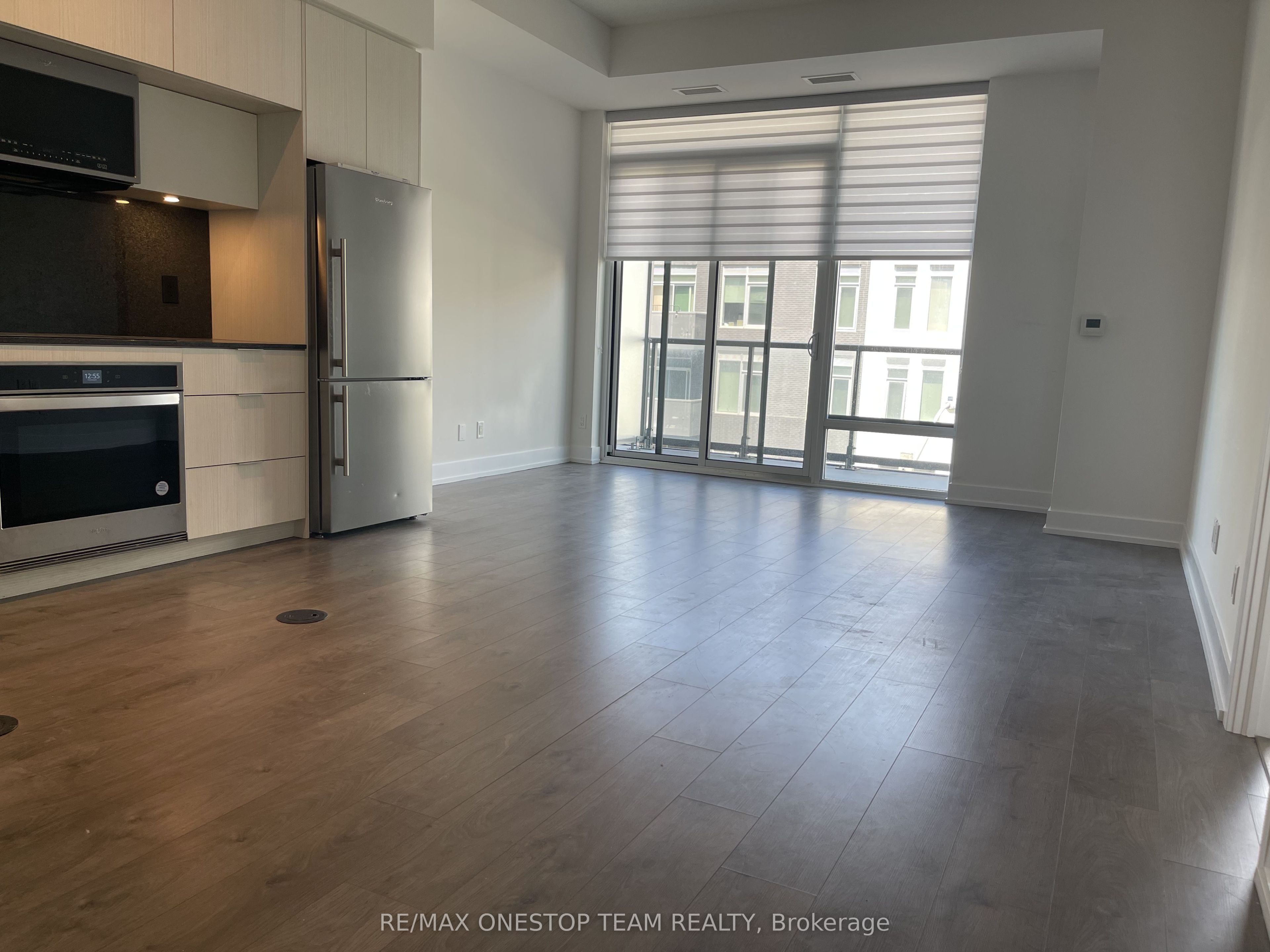25 Adra Grado Way 550, Toronto, ON M2J 2A8 photo 3