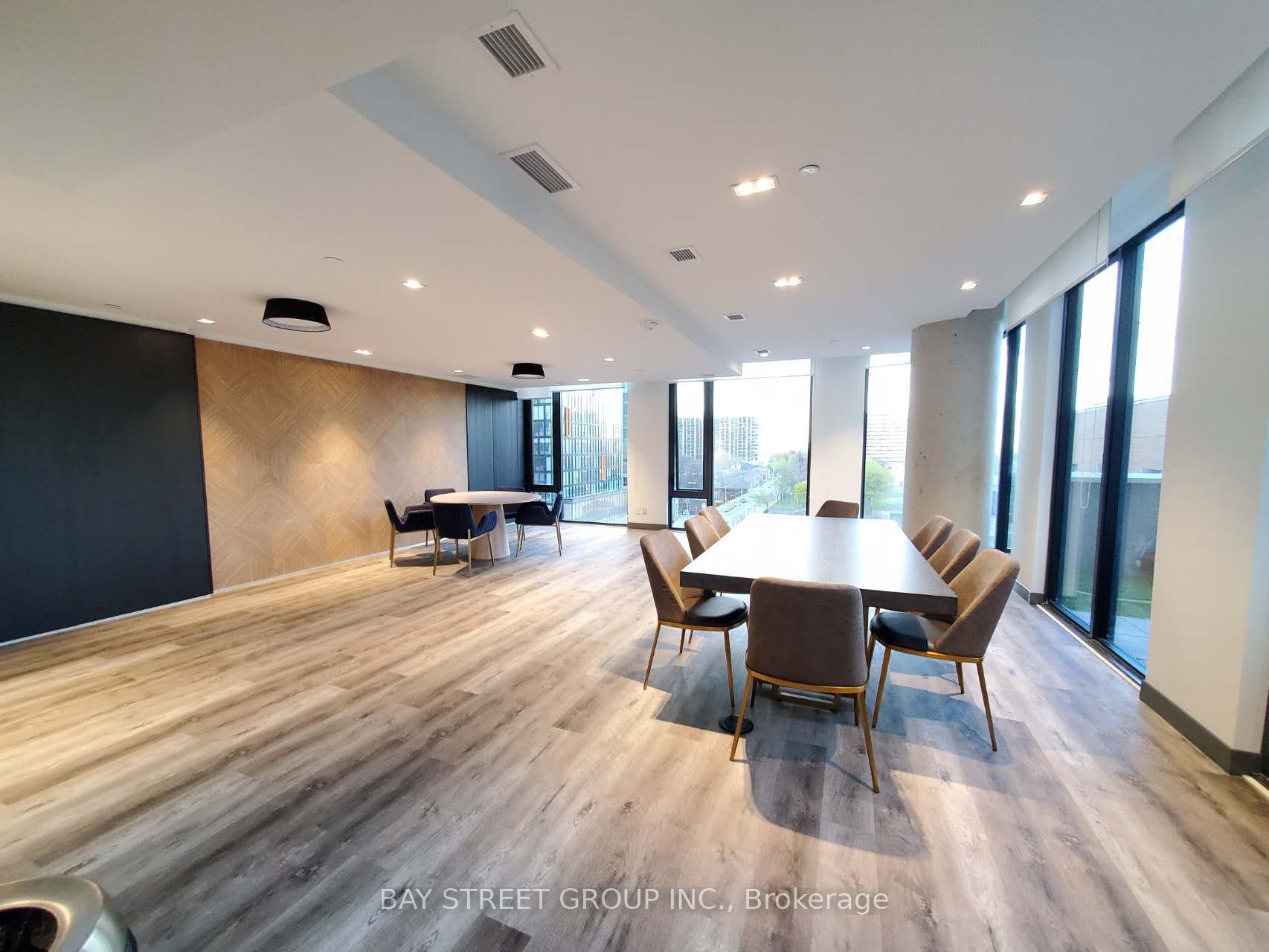47 Mutual Street 2706, Toronto, ON M5B 0C6 photo 2