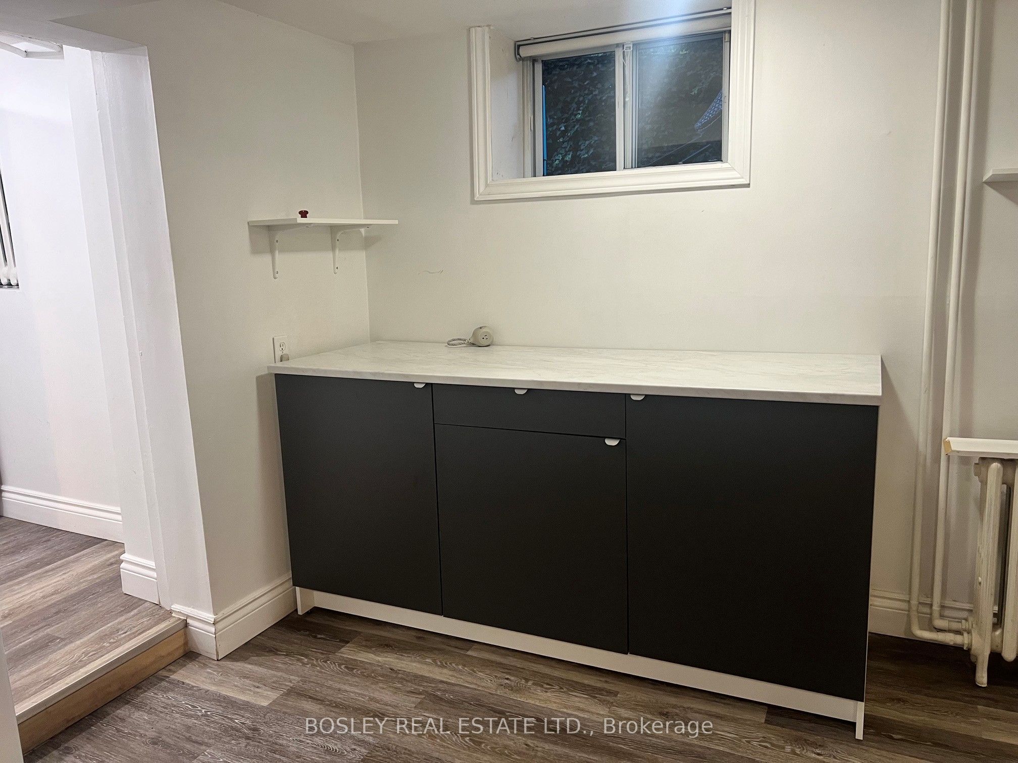 15 Manor Road E Basement, Toronto, ON M4S 1P9 photo 4