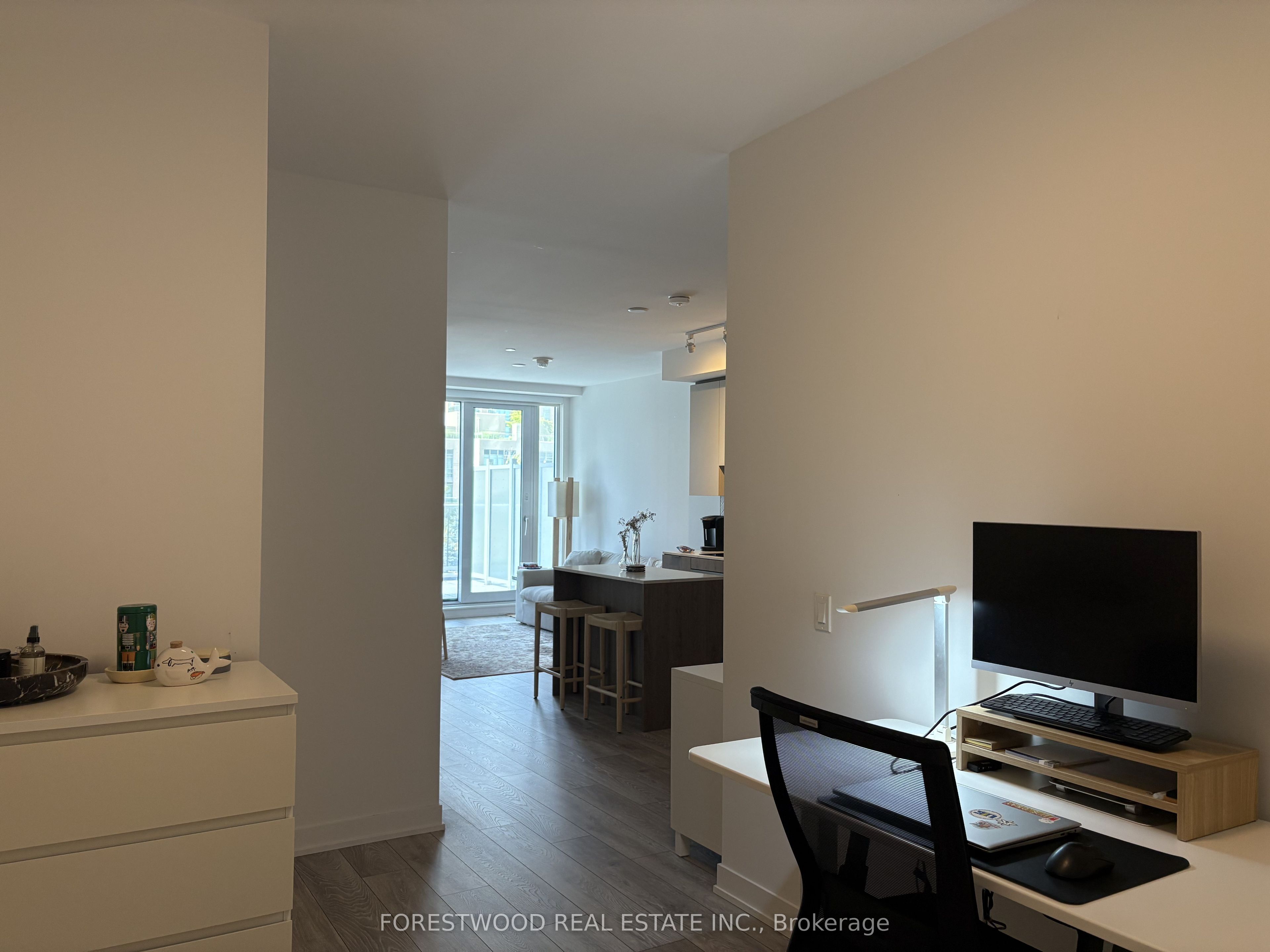 15 Holmes Avenue 307, Toronto, ON M2N 0L4 photo 3