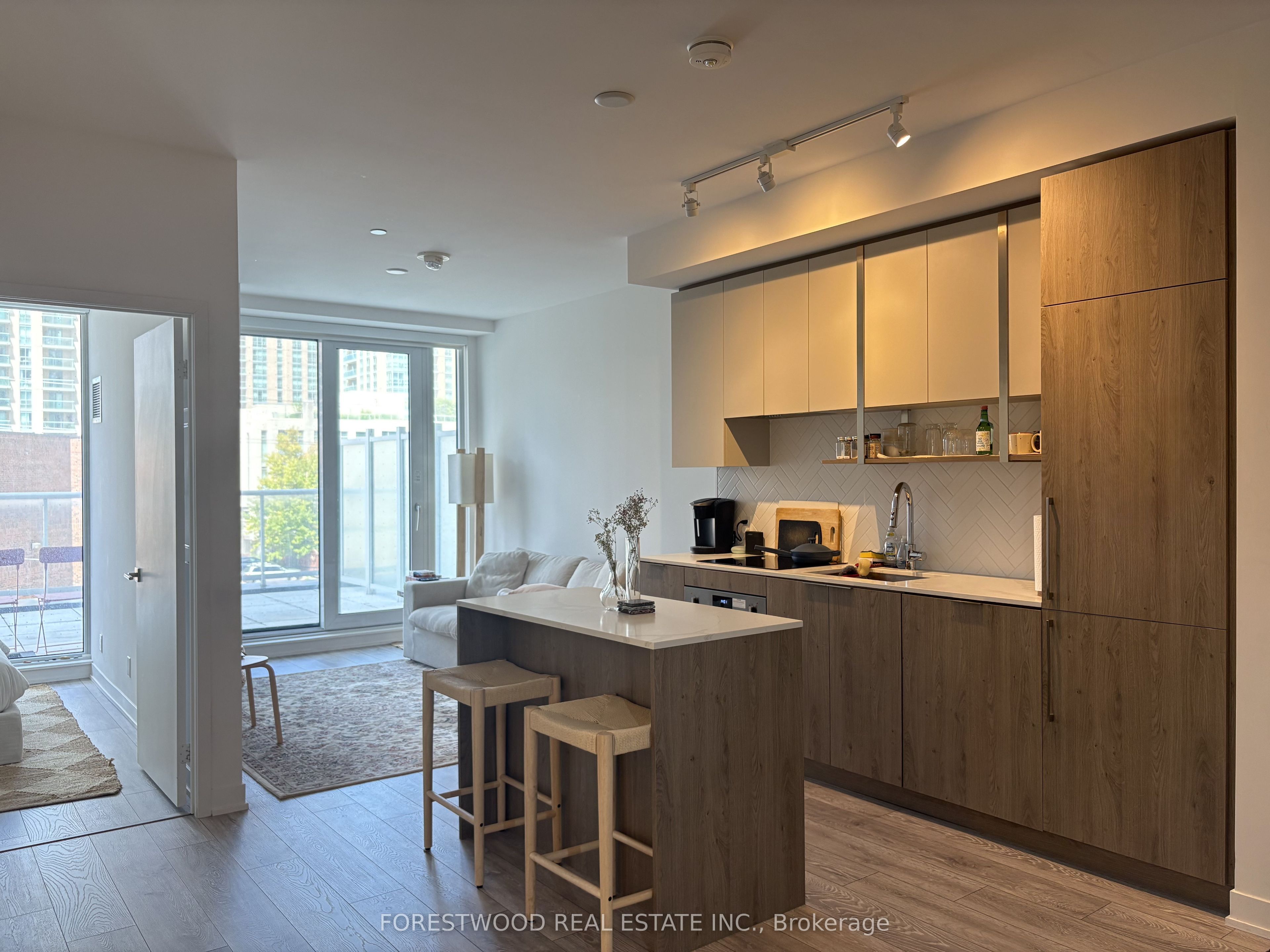 15 Holmes Avenue 307, Toronto, ON M2N 0L4 photo 5