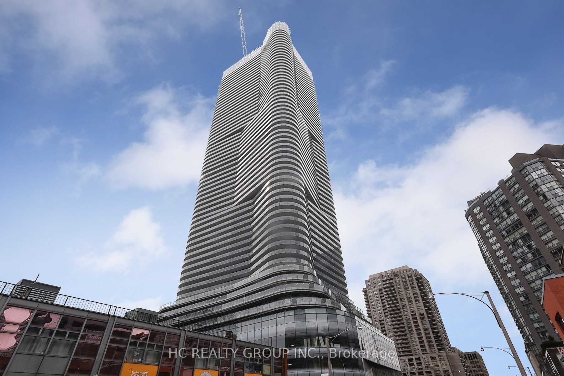 11 Wellesley Street W 5908, Toronto, ON M4Y 0G4