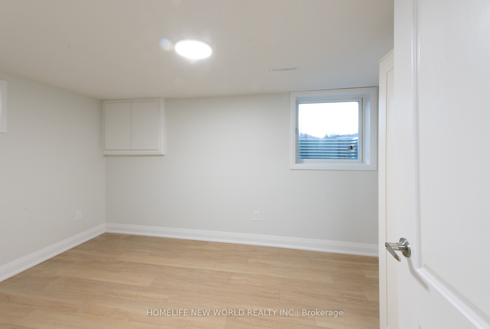1 CLYDESDALE Drive BSMT, Toronto, ON M2J 3N1 photo 3