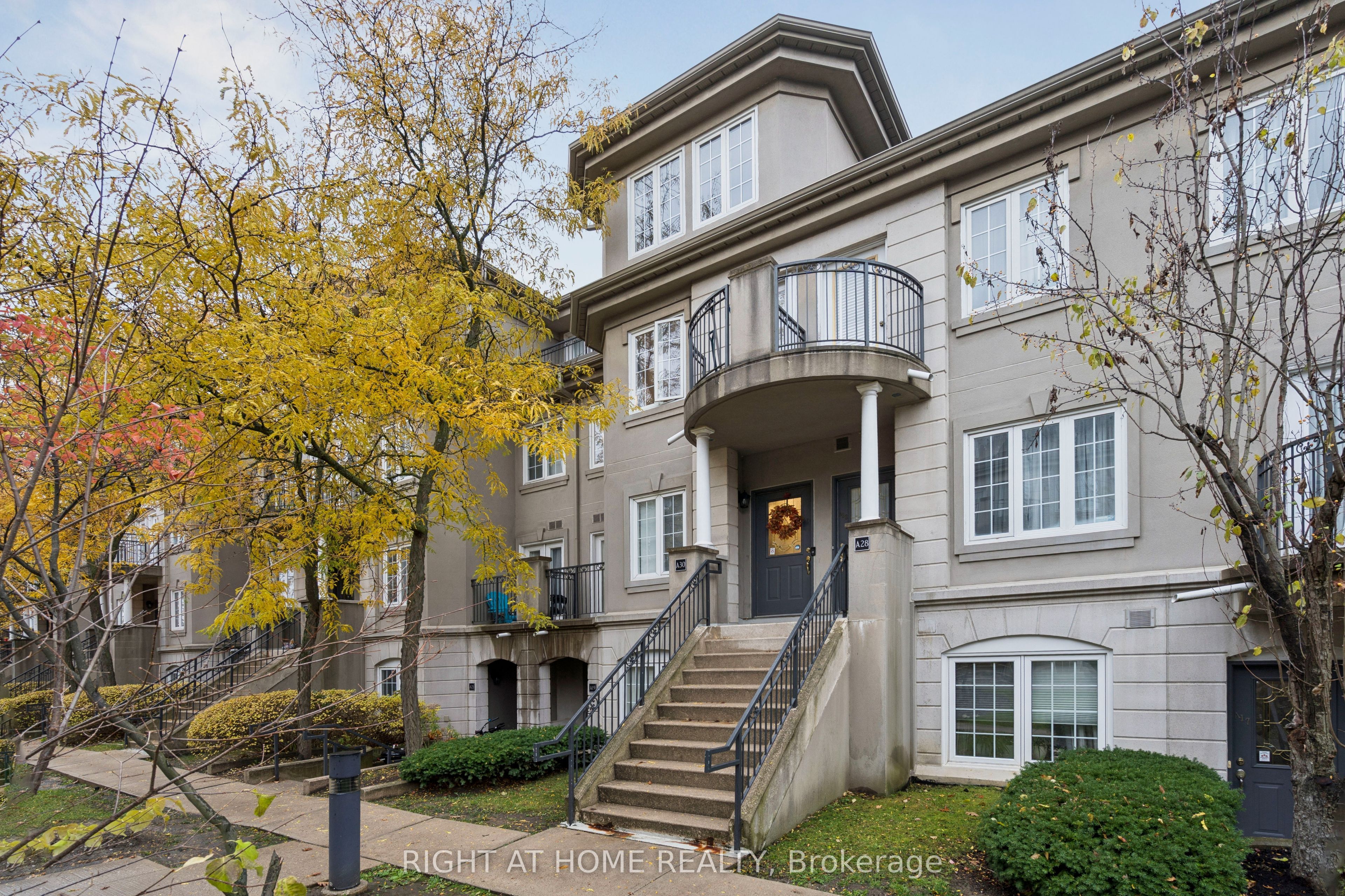 108 Finch Avenue W A30, Toronto, ON M2N 6W6 photo 2
