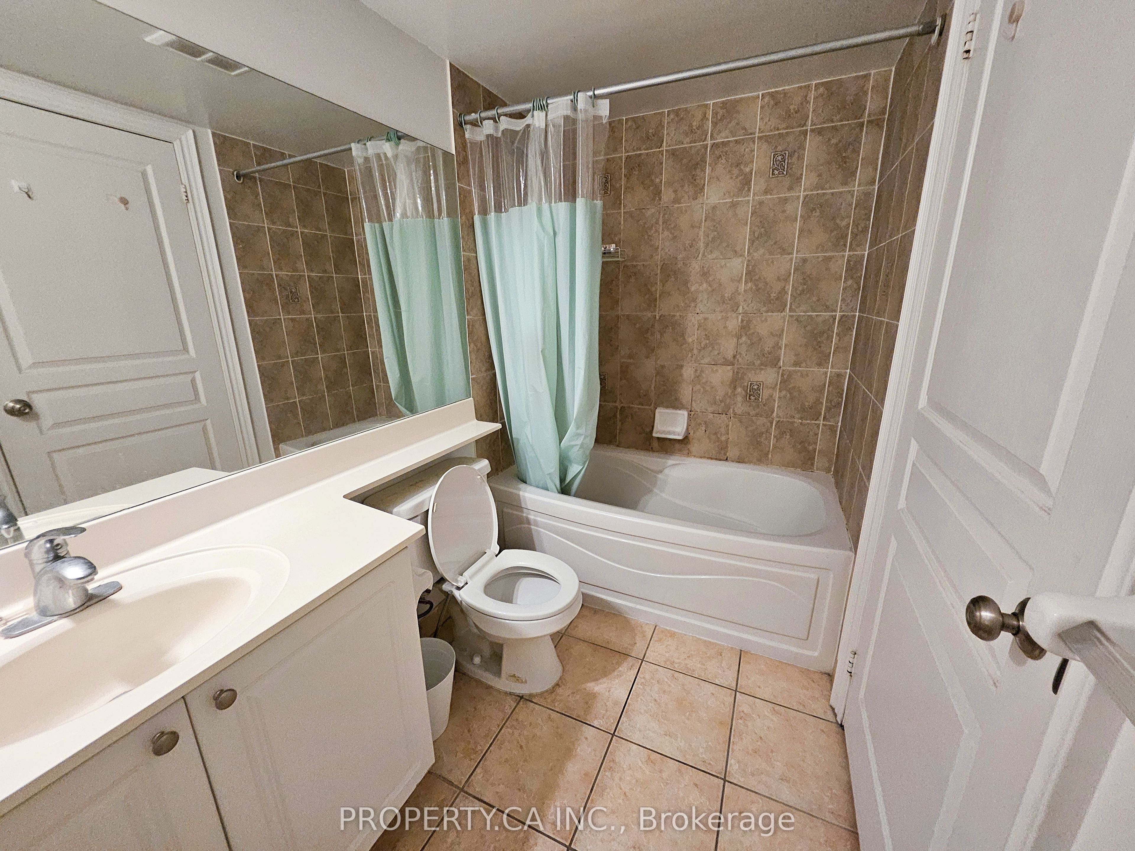 10 Northtown Way 708, Toronto, ON M2N 7L4 photo 5