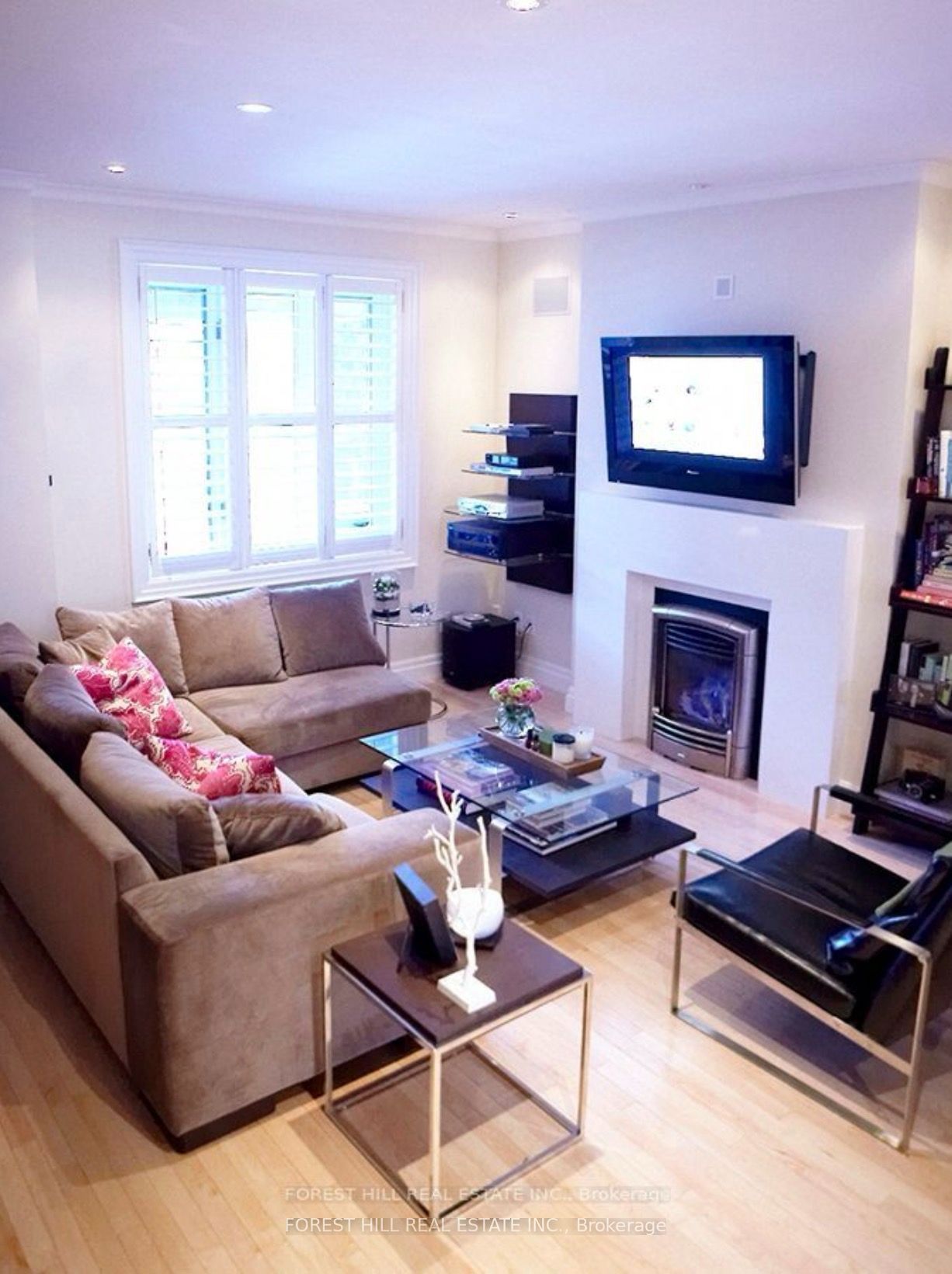 123 Helendale Avenue Main, Toronto, ON M4R 1C6 photo 4