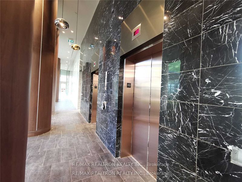115 Mcmahon Drive 1106, Toronto, ON M2K 0E3 photo 3