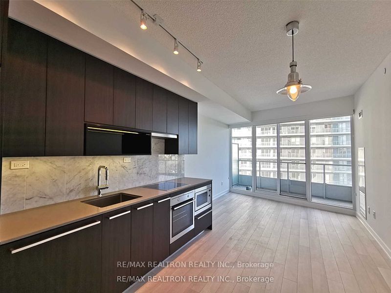 115 Mcmahon Drive 1106, Toronto, ON M2K 0E3 photo 4
