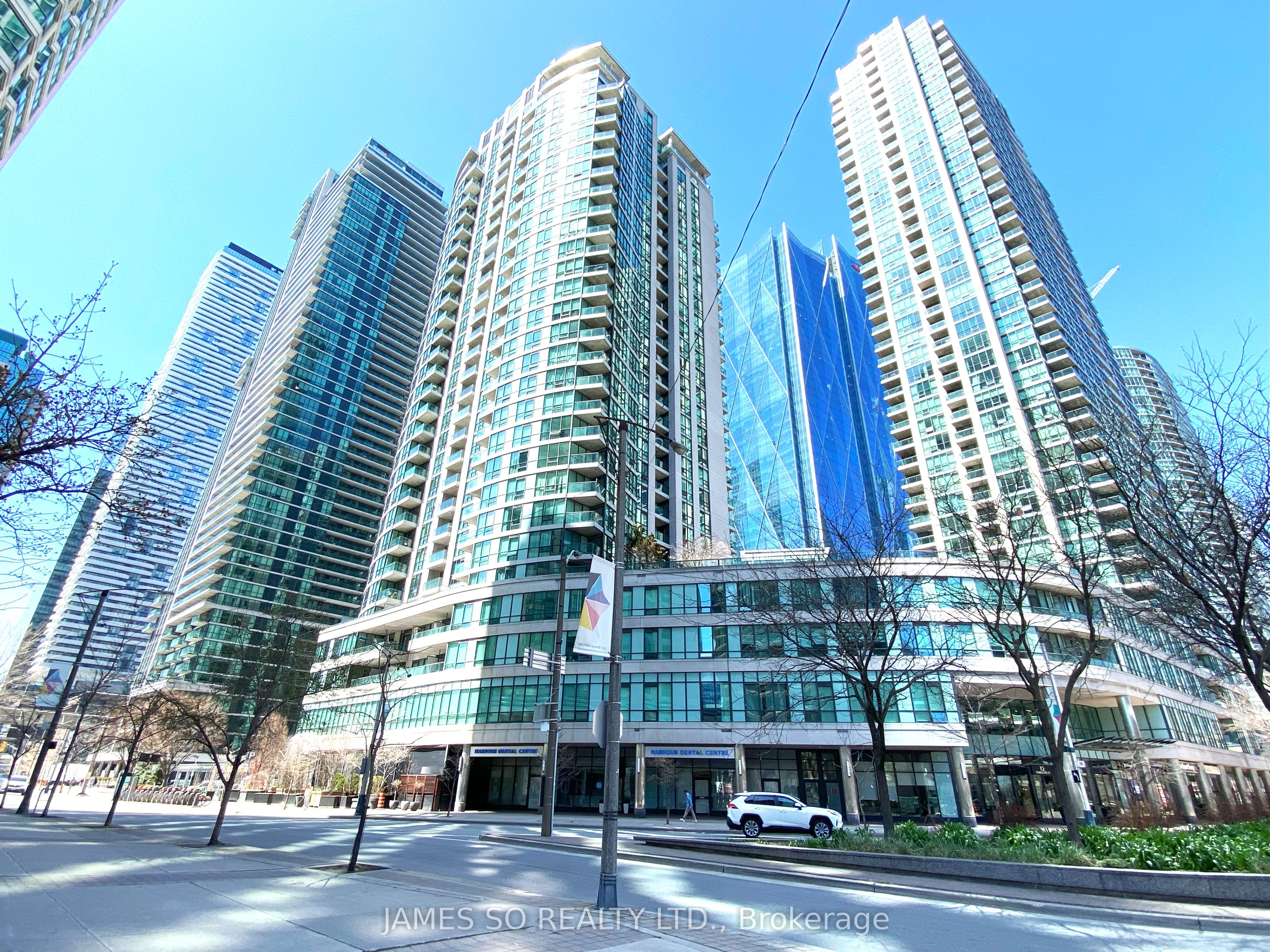 12 Yonge Street 1901, Toronto, ON M5E 1Z9