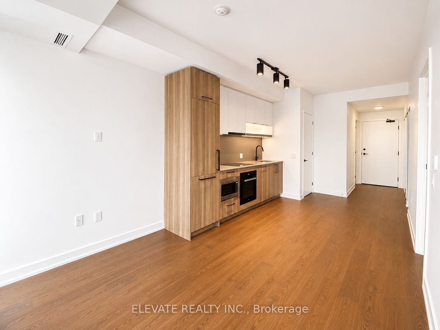 91 Montclair Avenue 510, Toronto, ON M5P 0B1 photo 3
