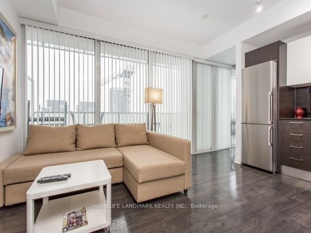 42 Charles Street E 3809, Toronto, ON M4Y 1T4 photo 3