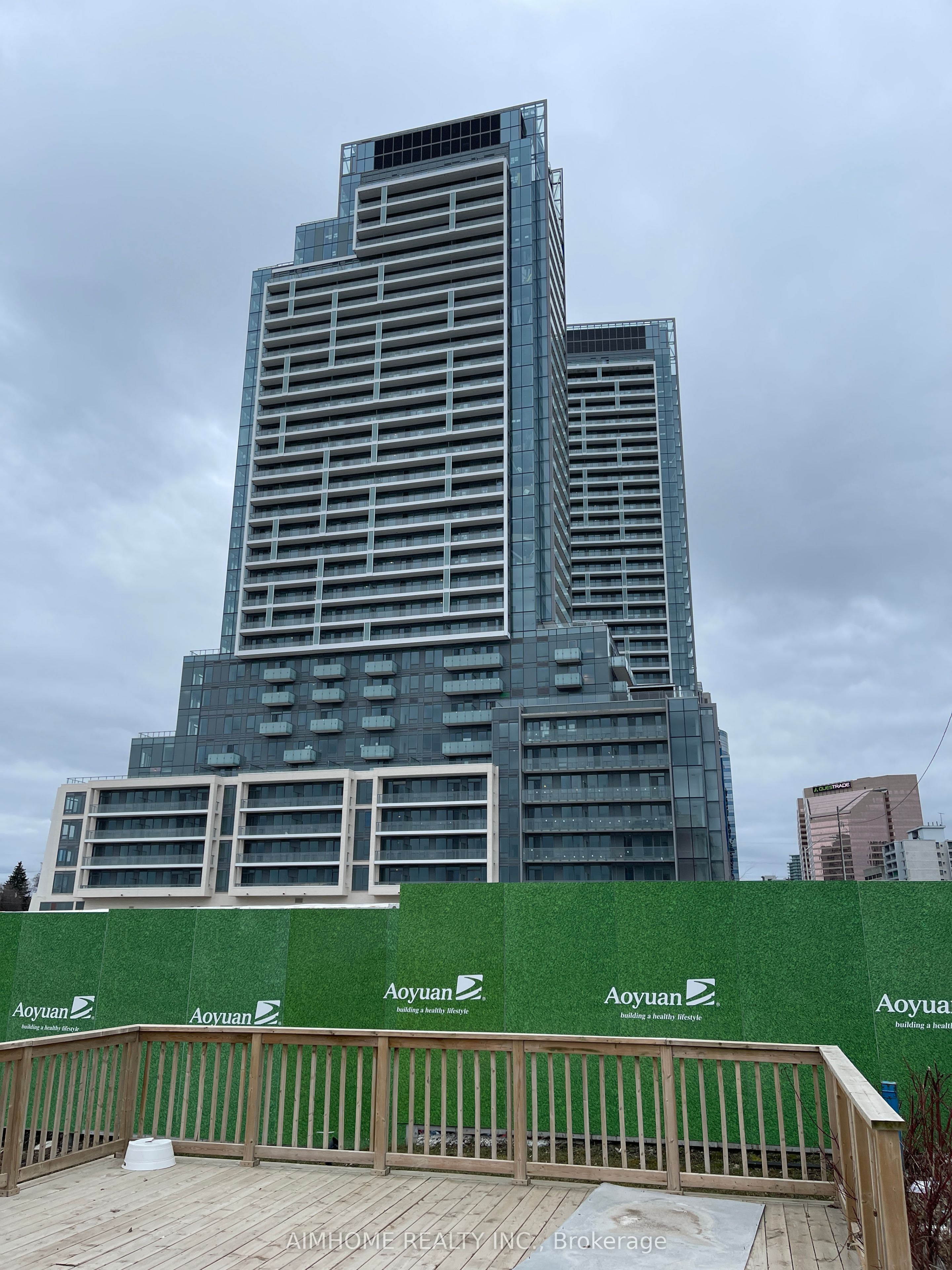 7 Golden Lion Heights N629, Toronto, ON M2M 0C1