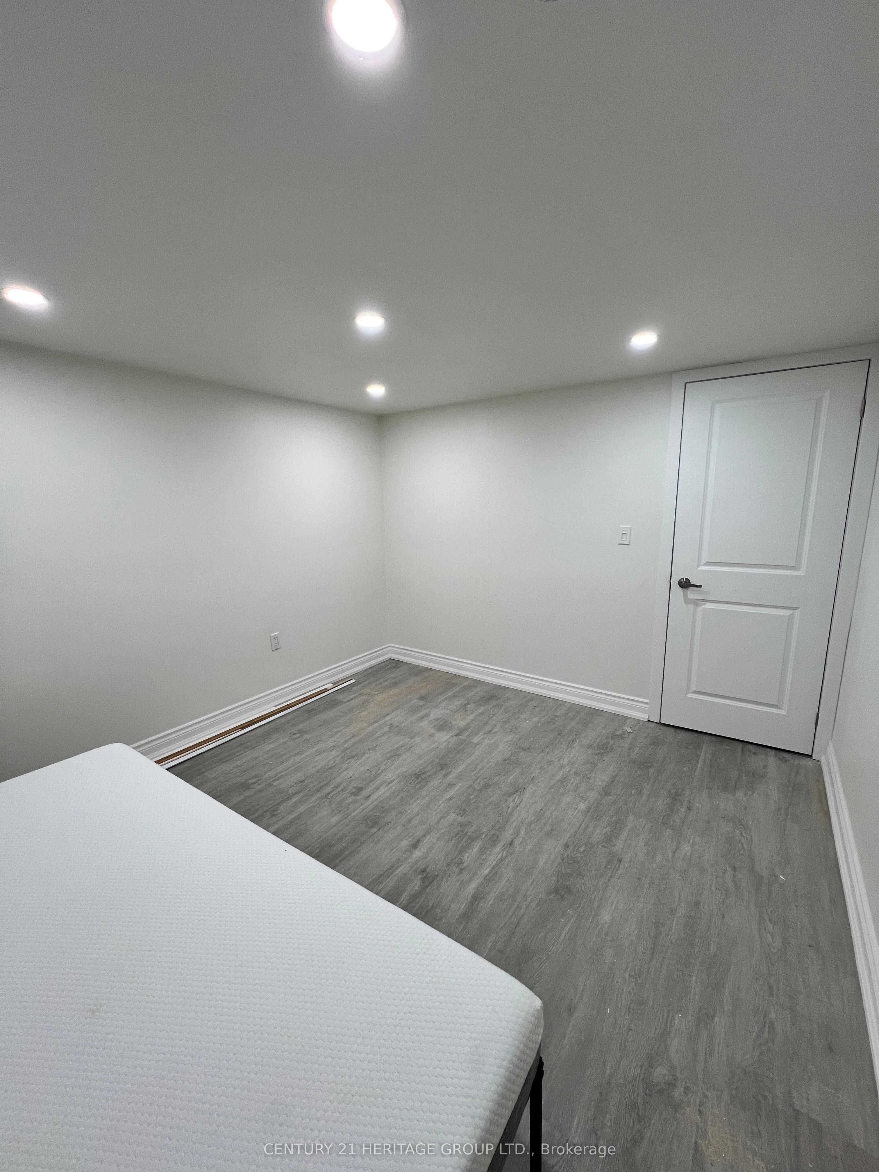 91 Kingslake Road Bsmt, Toronto, ON M2J 3E7 photo 4