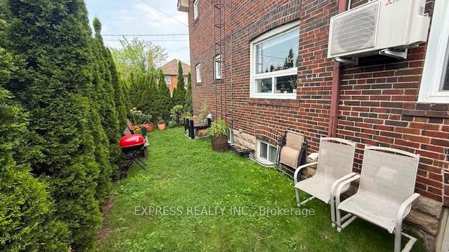 1136 Avenue Road B1, Toronto, ON M5N 2E6 photo 2