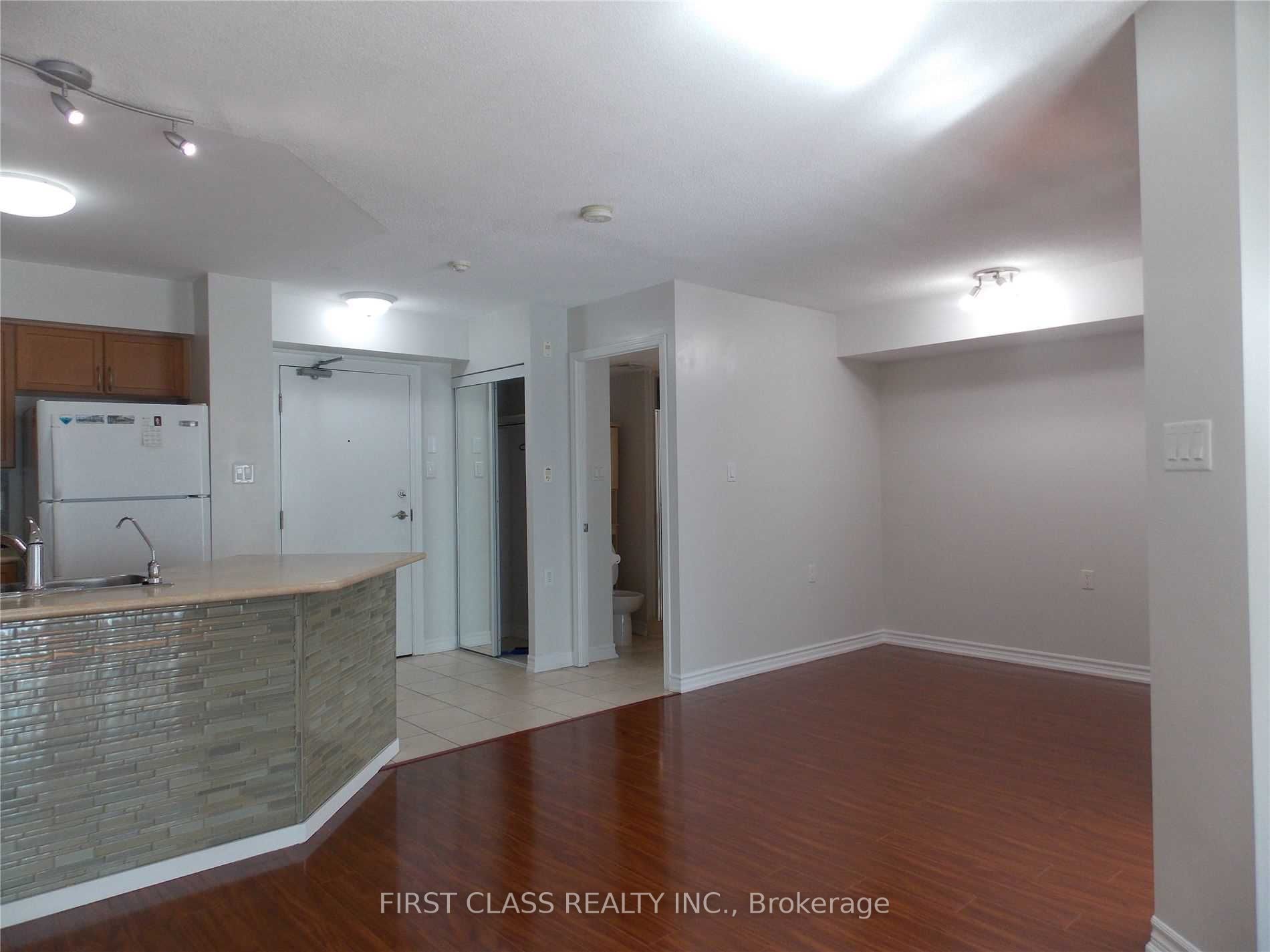 920 Sheppard Avenue W 308, Toronto, ON M3H 0A2 photo 2