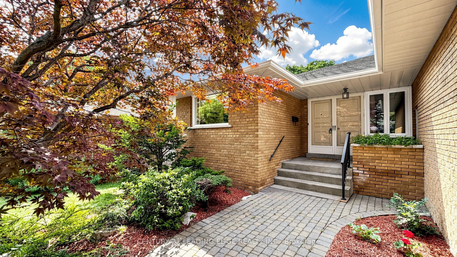 11 Colwick Dr Drive, Toronto, ON M2K 2G2 photo 2