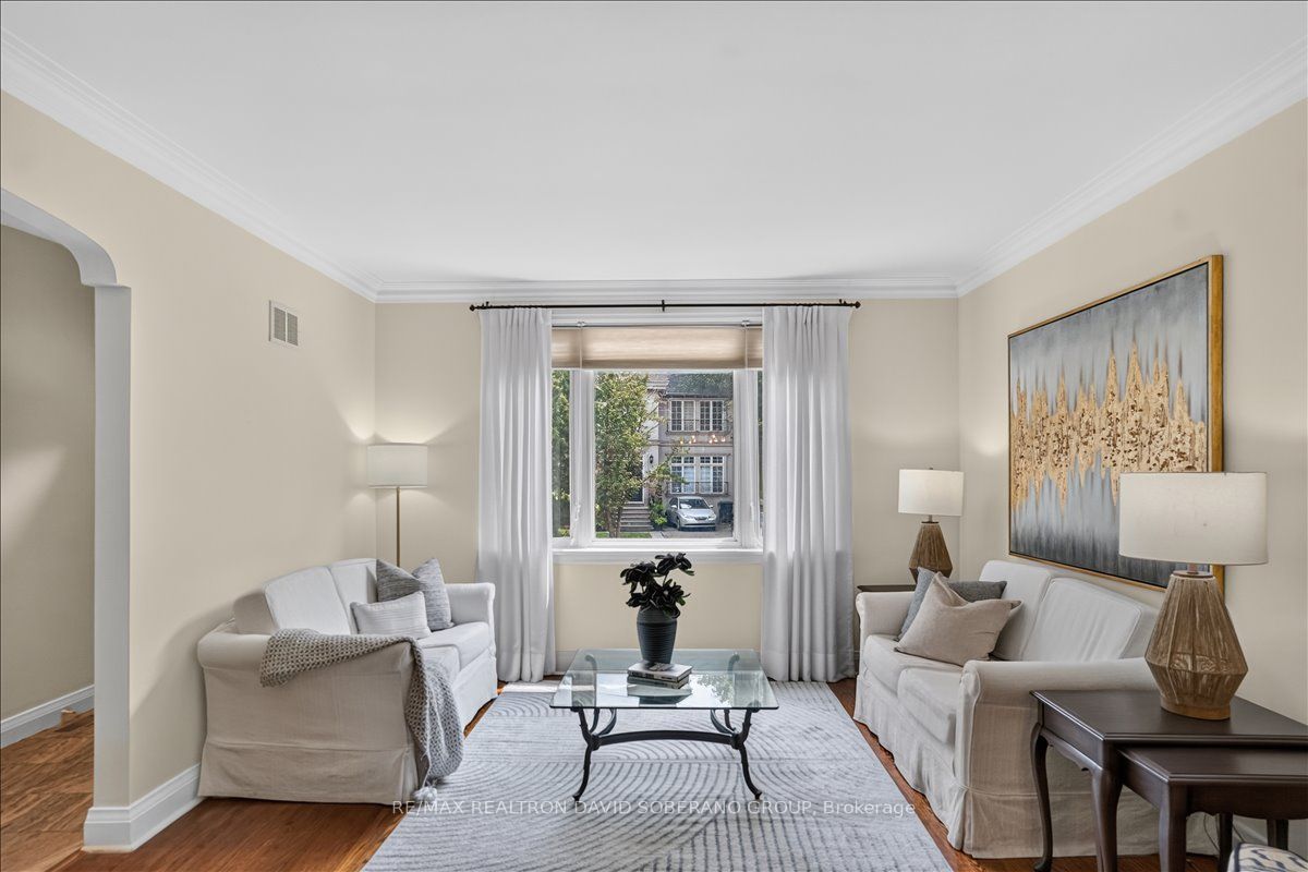 42 De Quincy Boulevard, Toronto, ON M3H 1Y5 photo 5