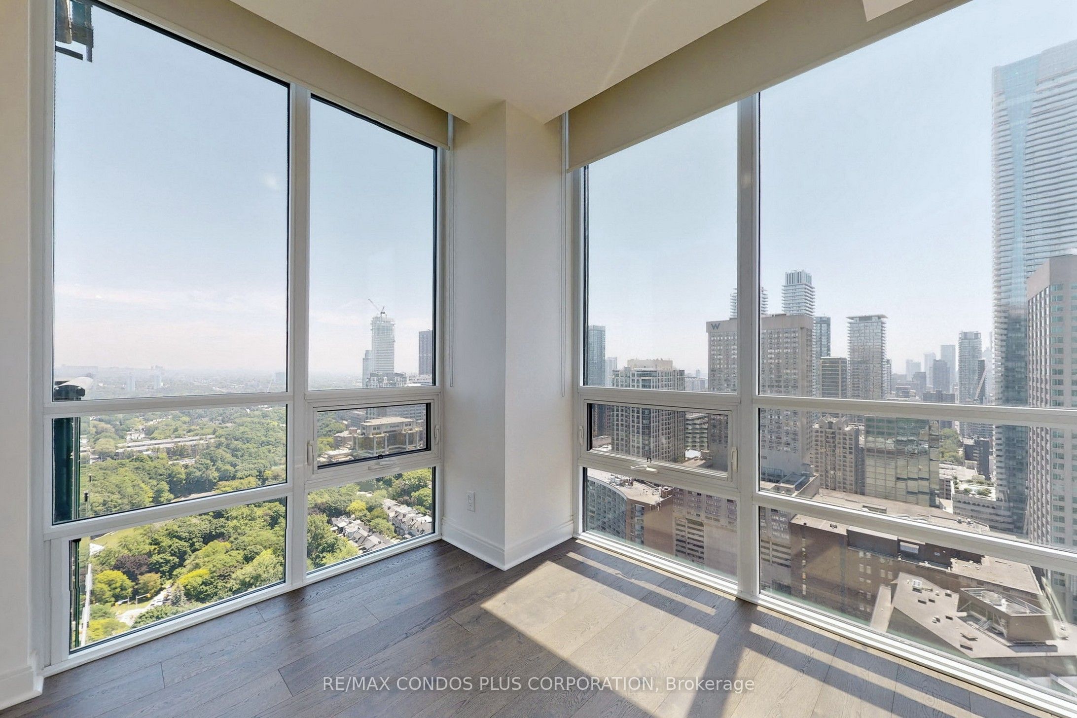825 Church Street 3807, Toronto, ON M4W 3Z4 photo 2