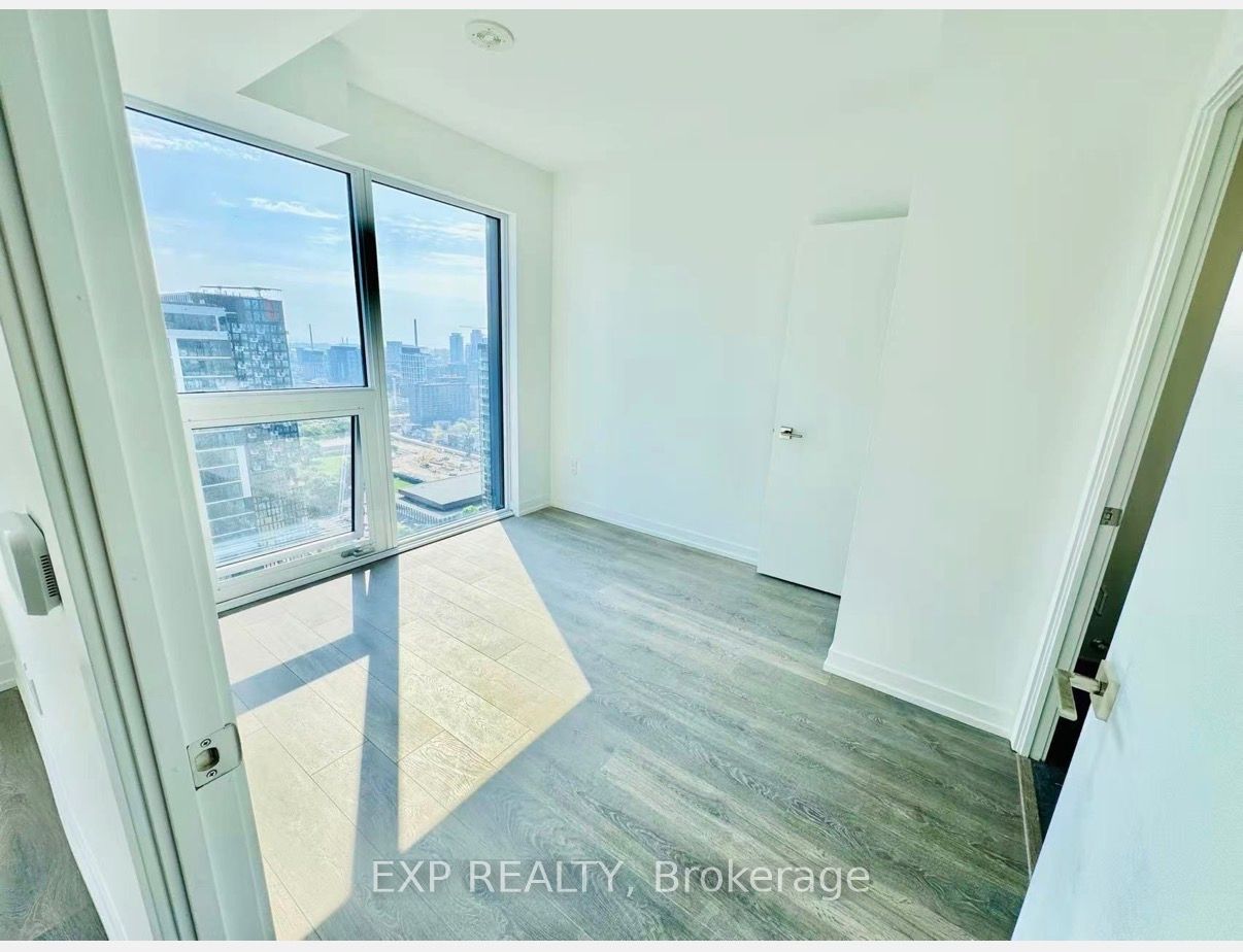 82 Dalhousie Street 3701, Toronto, ON M5B 0C5 photo 5