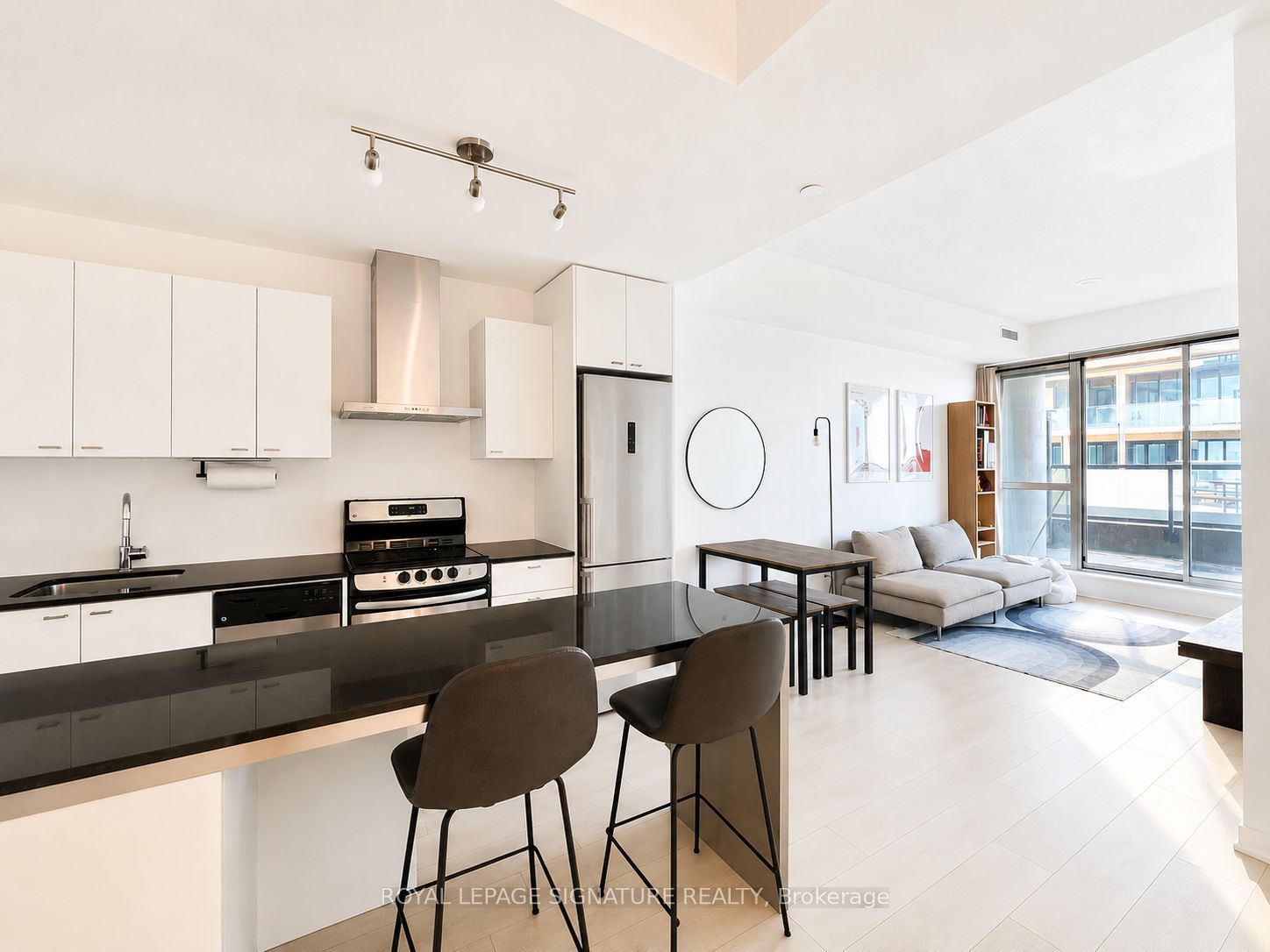 51 East Liberty Street 509, Toronto, ON M6K 3P8 photo 5