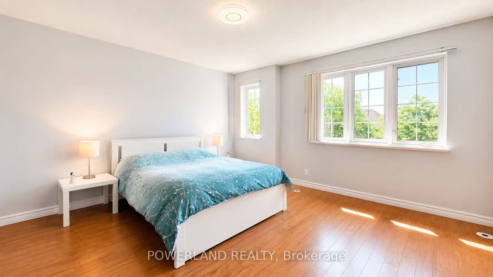 28 Sommerset Way 1120, Toronto, ON M2N 6W7 photo 3