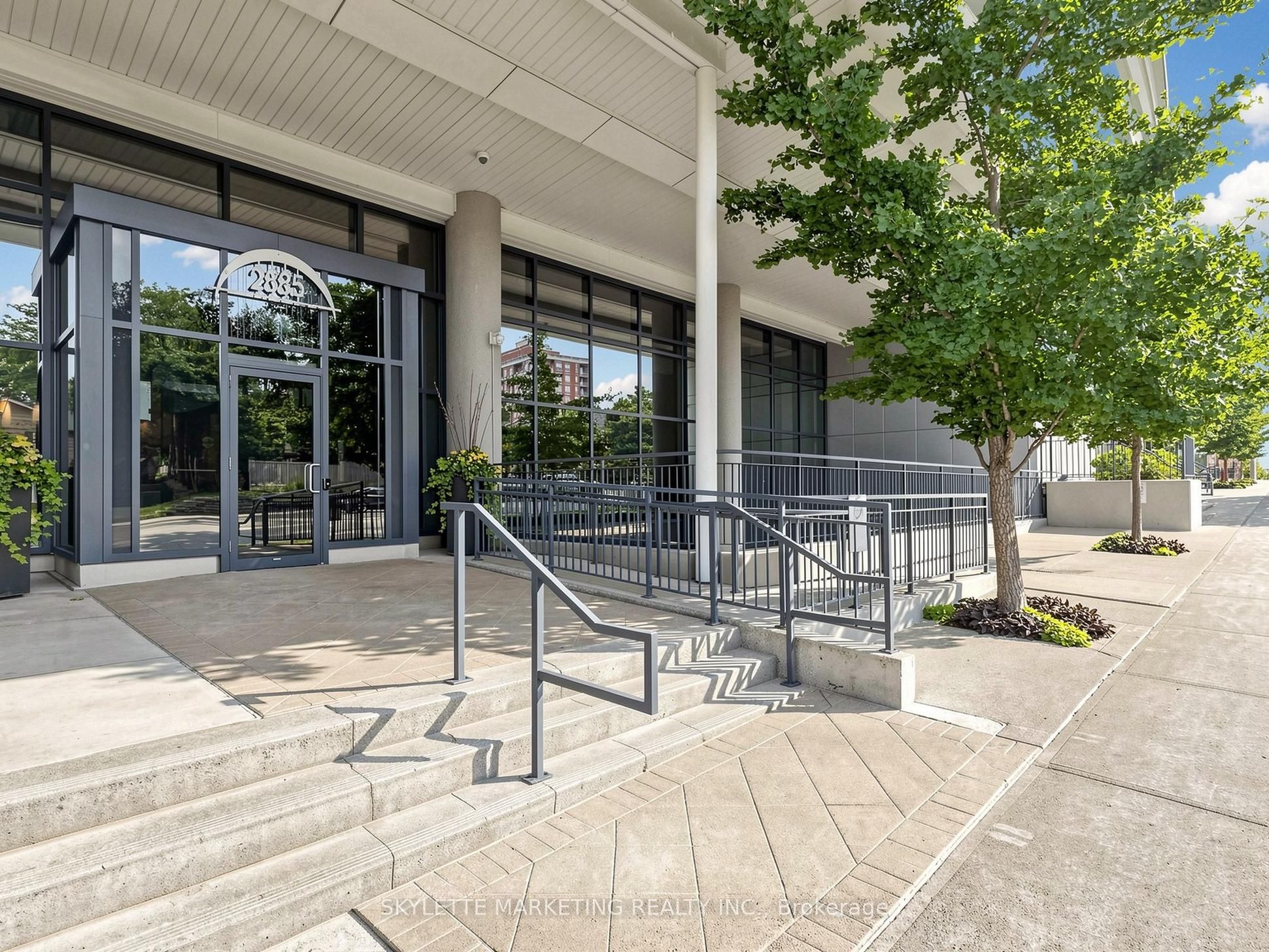 2885 Bayview Avenue 1029, Toronto, ON M2K 0A3 photo 2