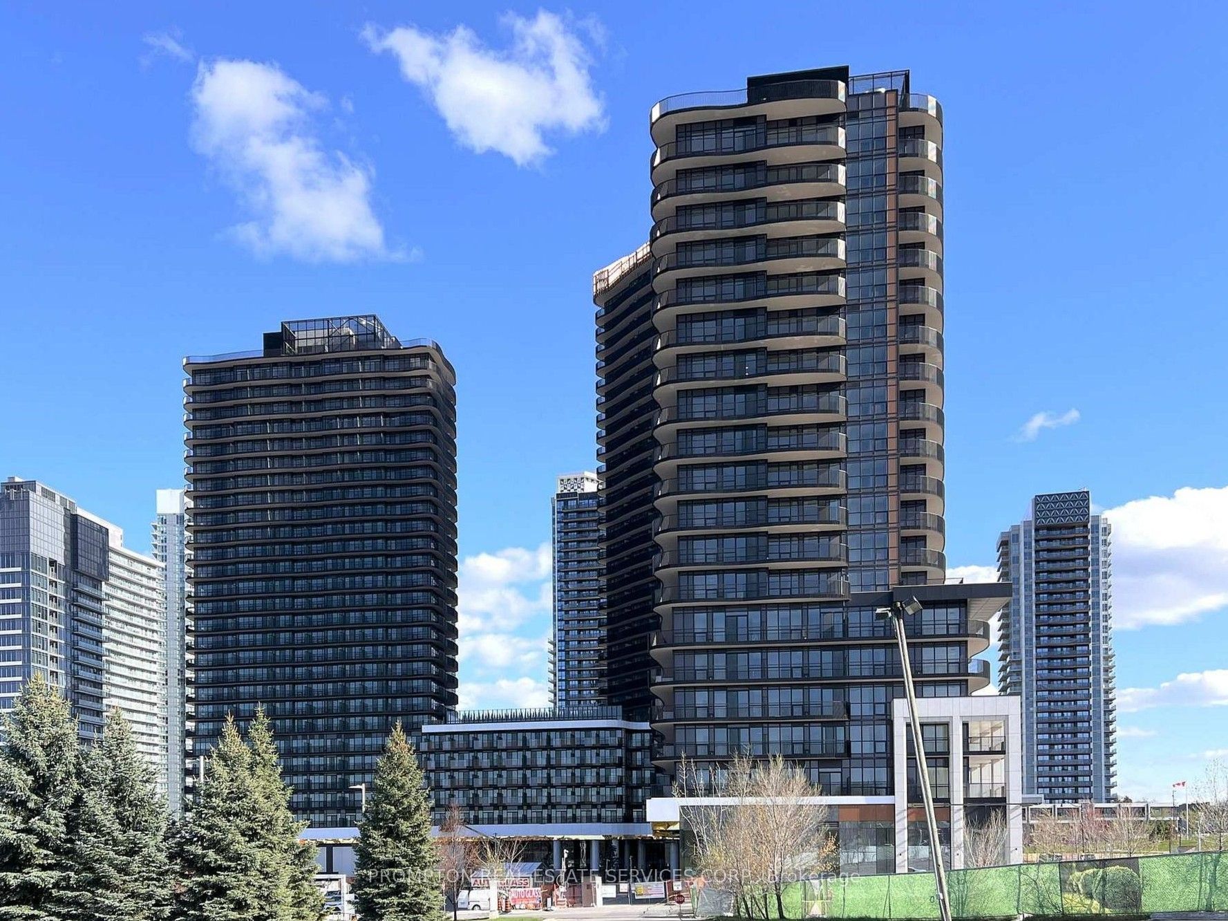 68 Esther Shiner Boulevard 1802, Toronto, ON M2K 0J6 photo 2
