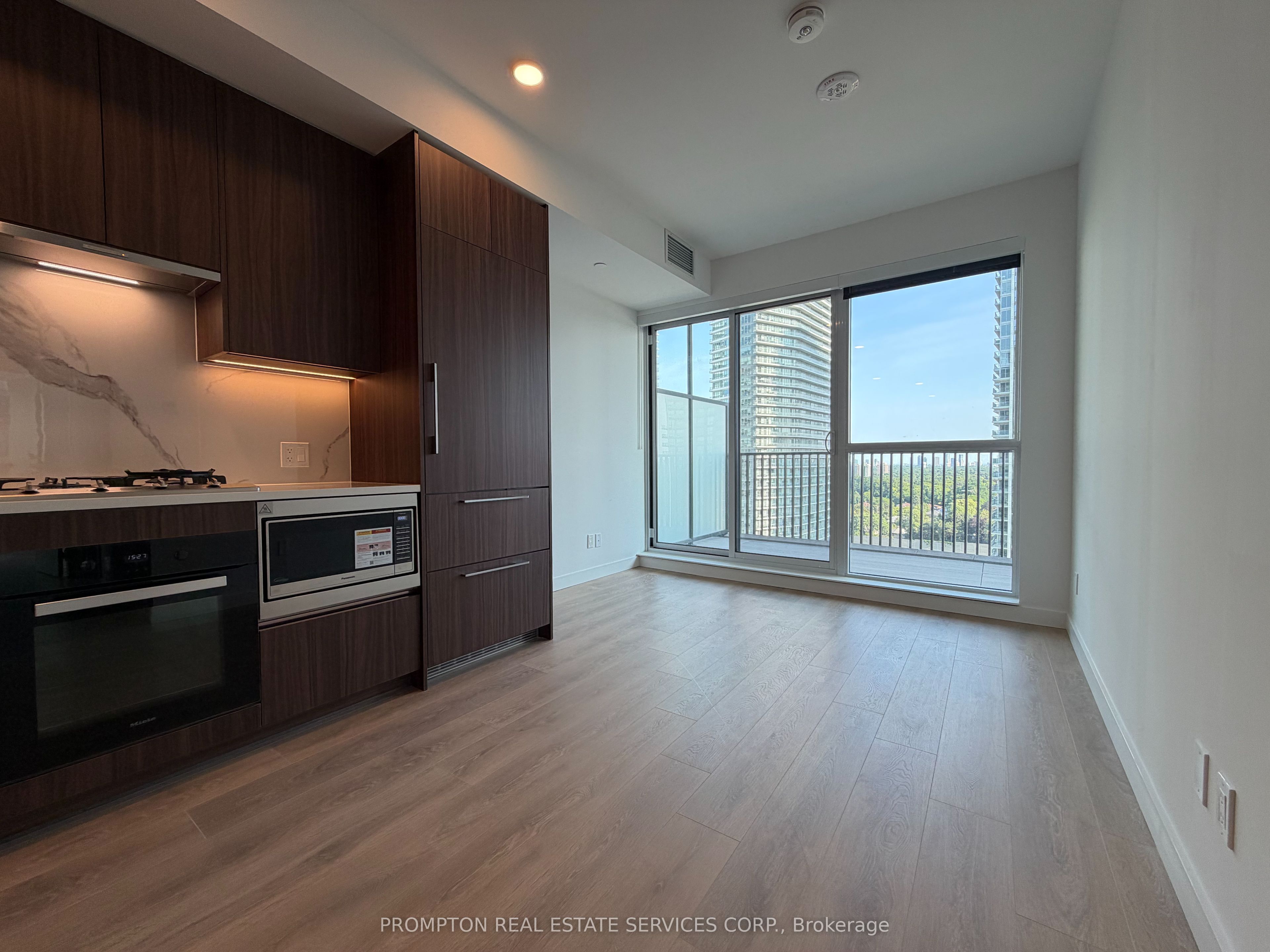 68 Esther Shiner Boulevard 1802, Toronto, ON M2K 0J6 photo 5