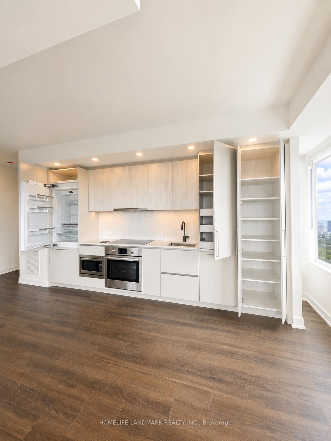 609 Sherbourne Street 4509, Toronto, ON M4X 0A4 photo 2