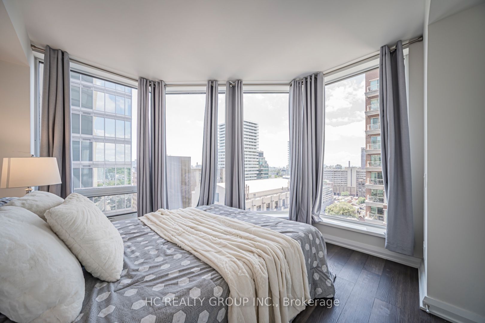 155 Yorkville Avenue 2014, Toronto, ON M5R 1C4 photo 5