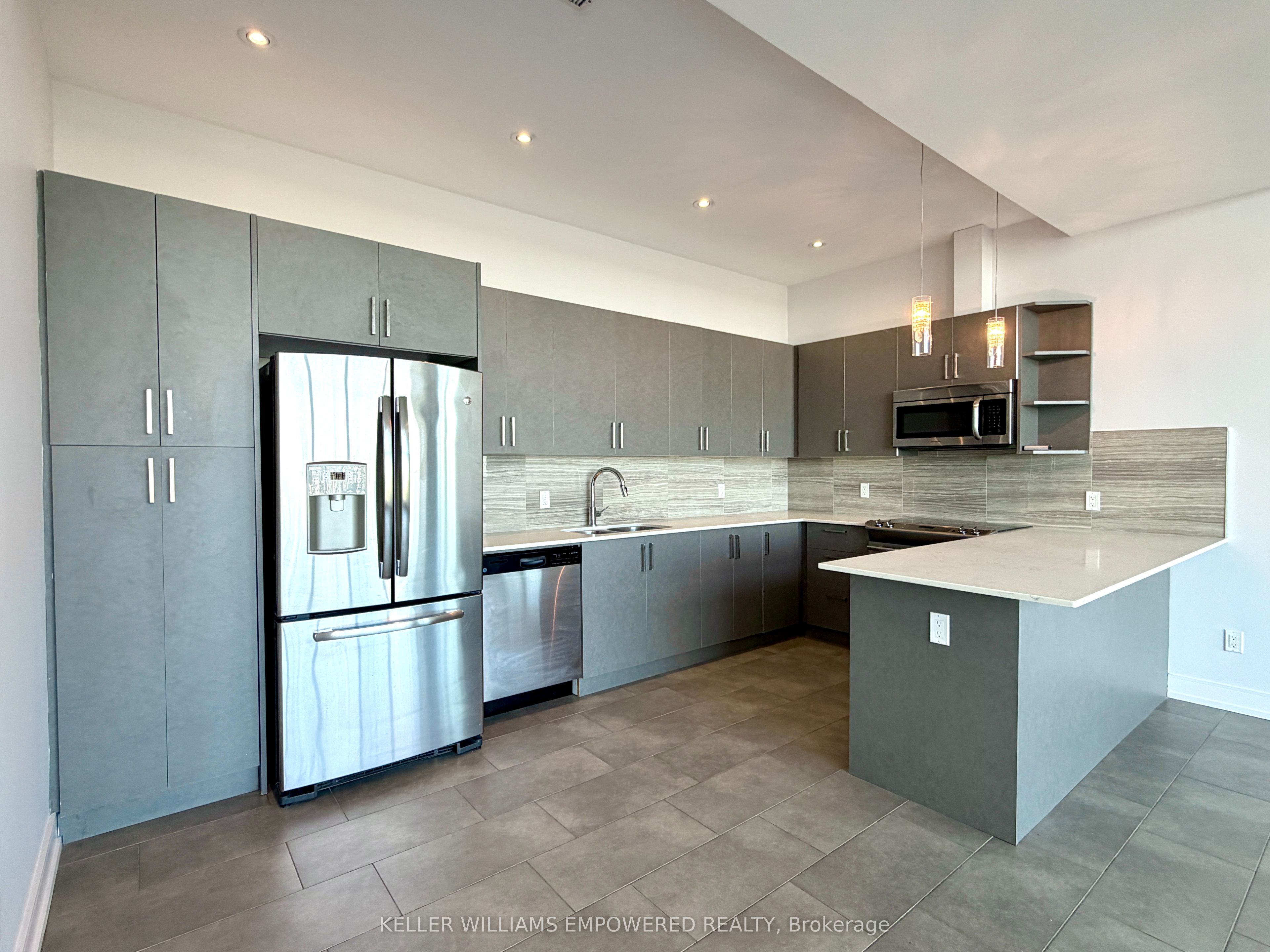225 Davisville Avenue PH1, Toronto, ON M4S 1G9 photo 5