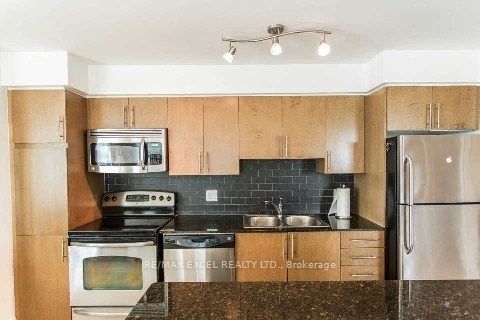 2191 Yonge Street 1805, Toronto, ON M4S 3H8 photo 5