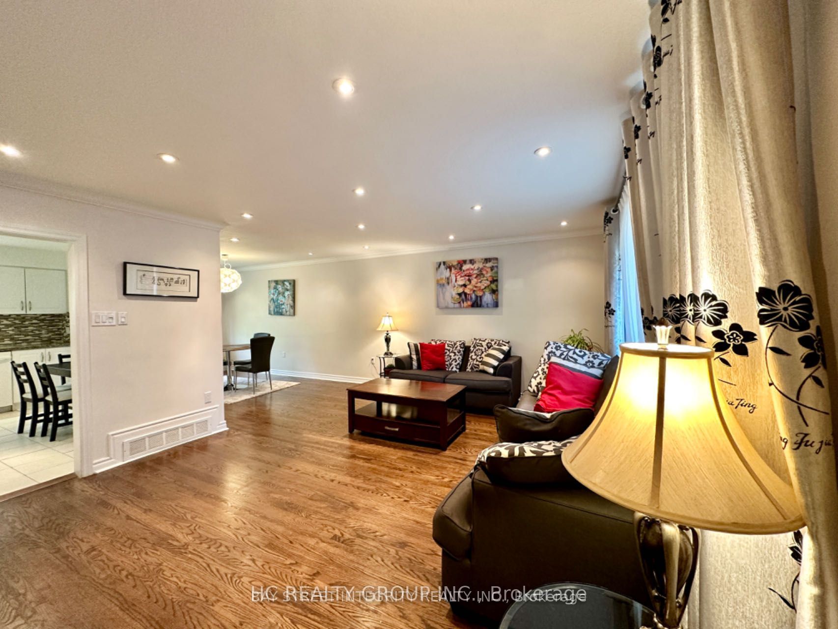 35 Lailey Crescent, Toronto, ON M2N 4H2 photo 2