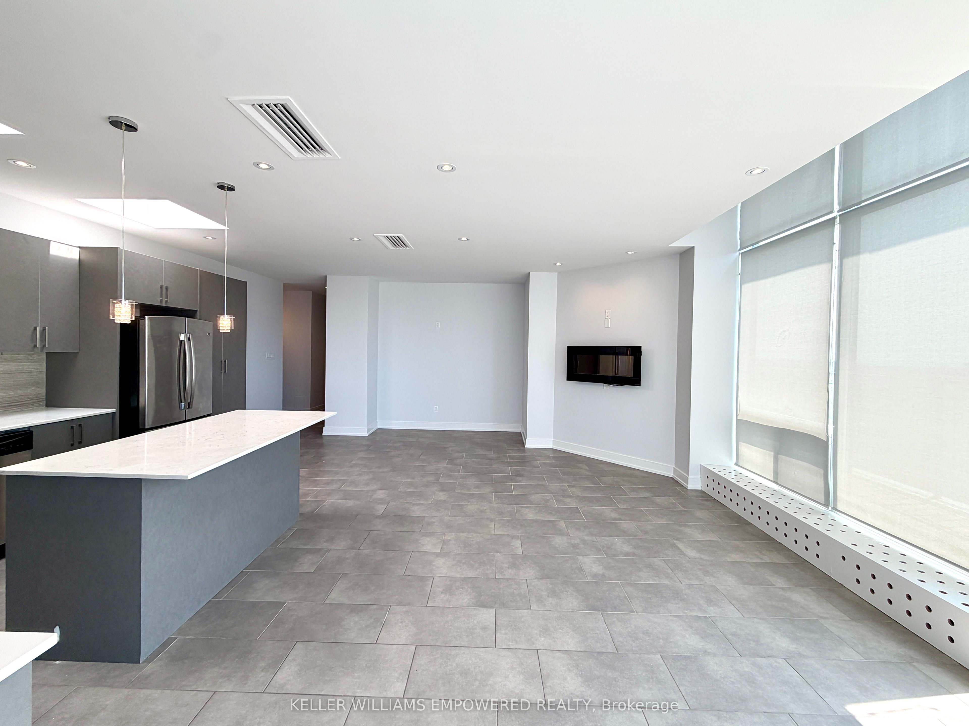 225 Davisville Avenue PH2, Toronto, ON M4S 1G9 photo 4