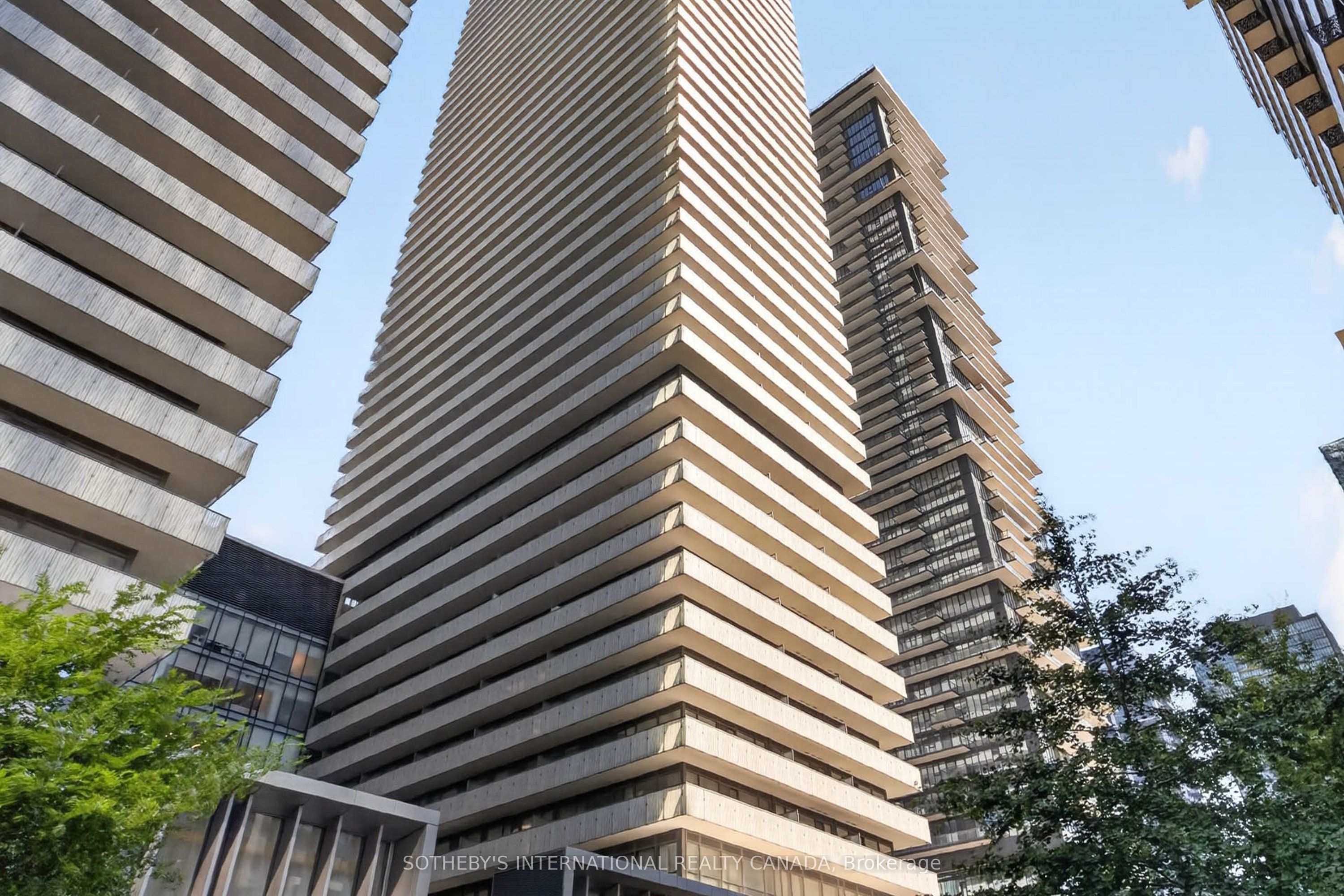 50 Charles Street E 5501, Toronto, ON M4Y 0C3