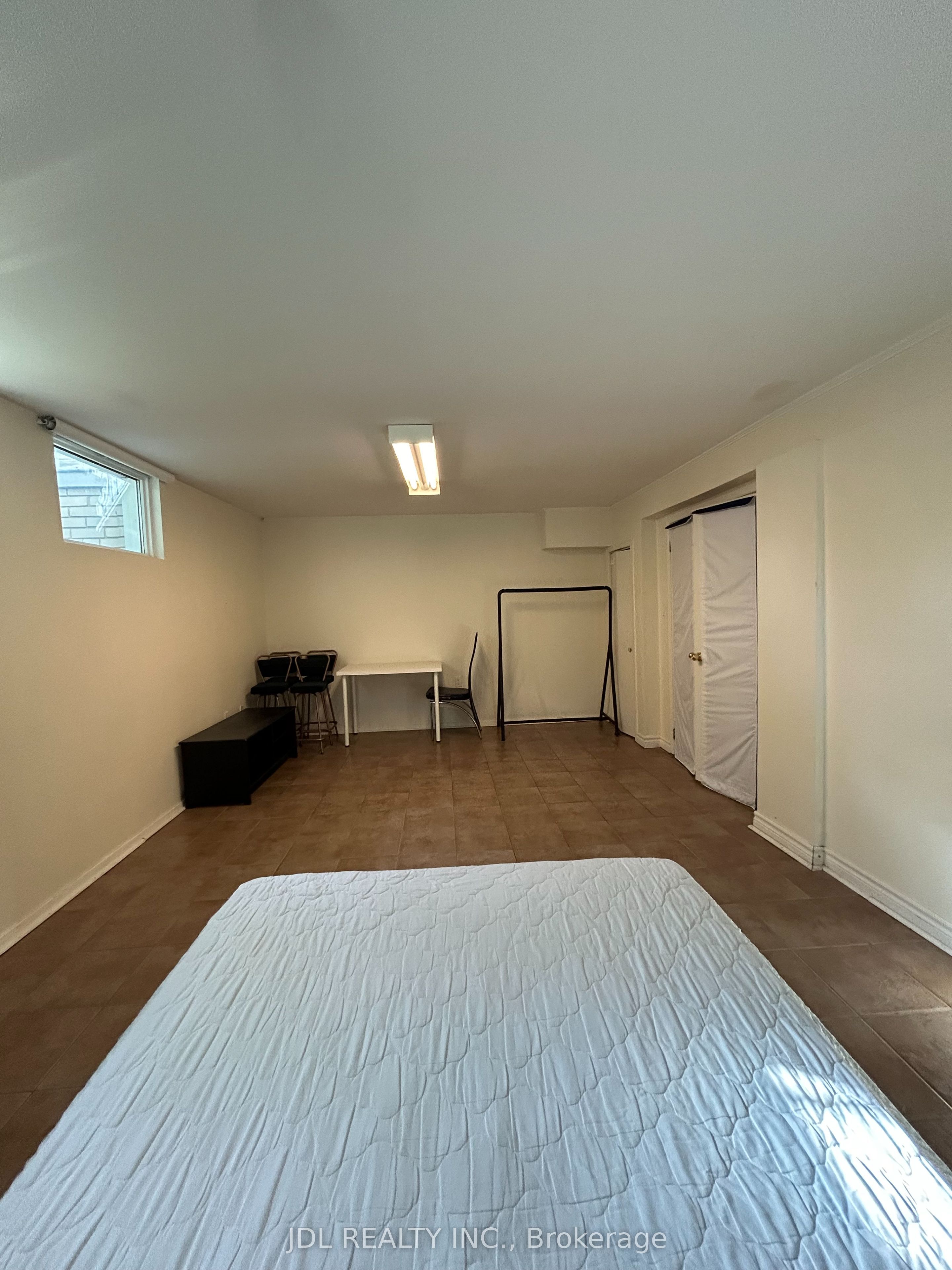 23 Pineway BLVD Boulevard Unit A bsmt, Toronto, ON M2H 1A3 photo 5