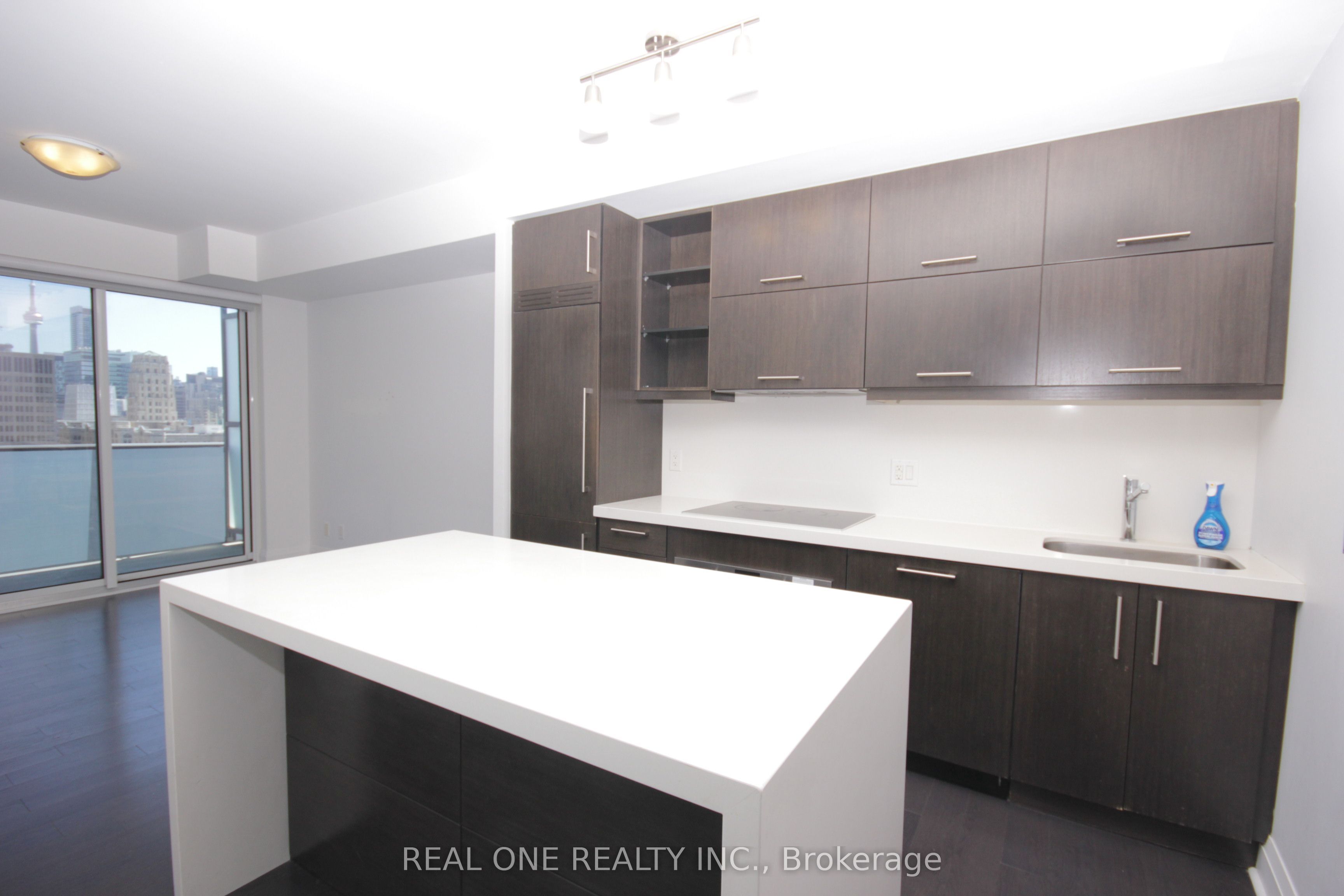 65 St Mary Street 1003, Toronto, ON M5S 0A6 photo 3