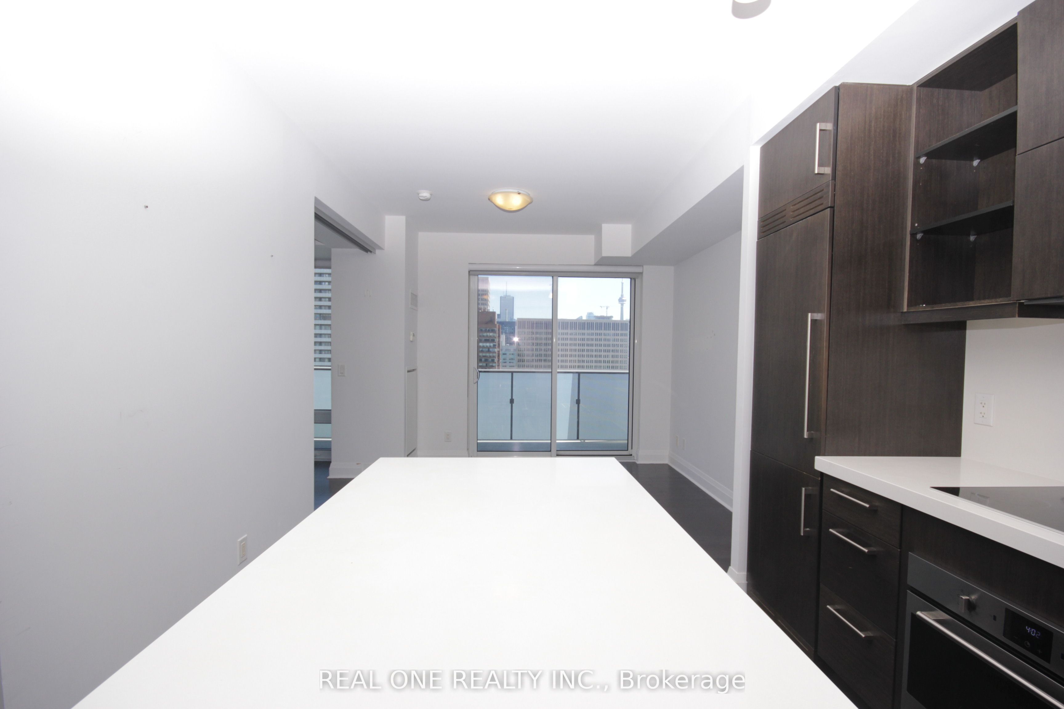 65 St Mary Street 1003, Toronto, ON M5S 0A6 photo 5