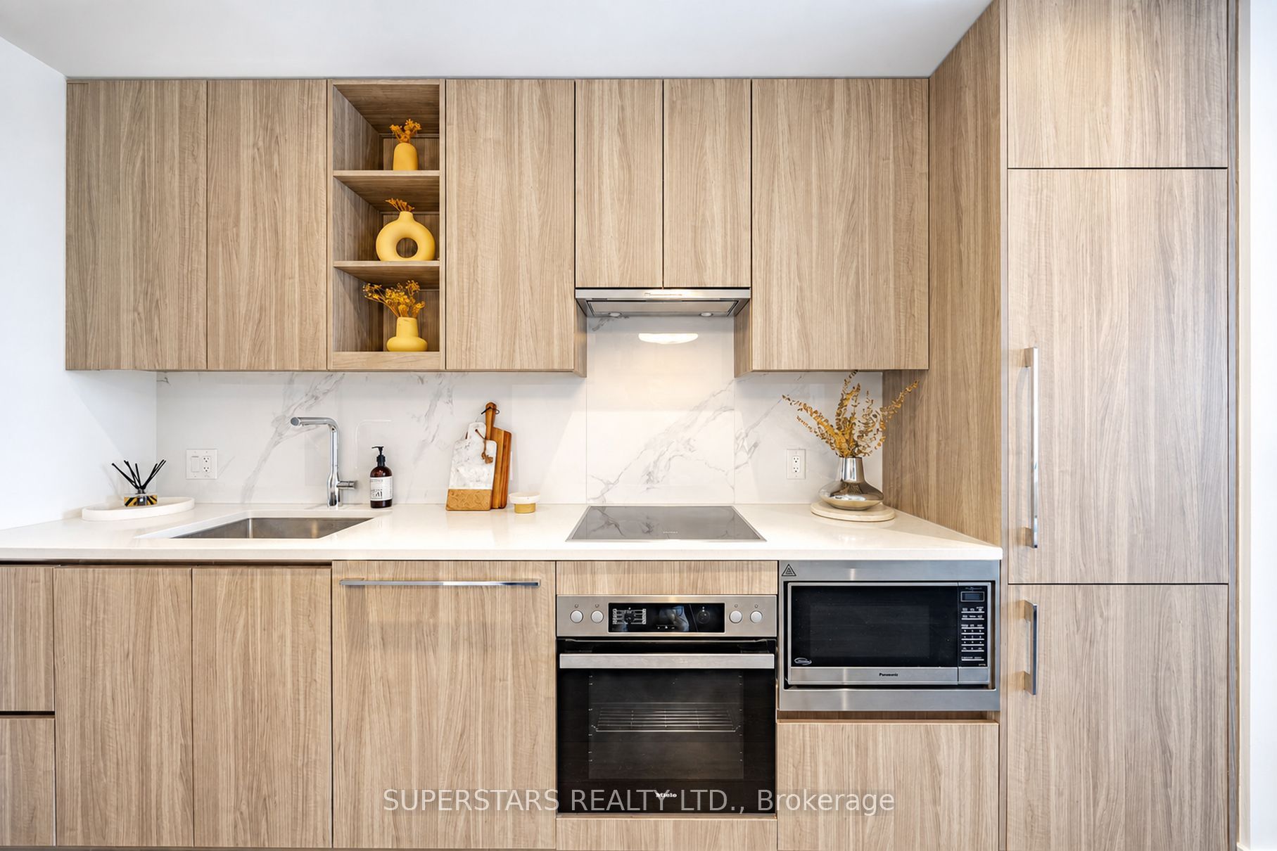 27 McMahon Drive N 810, Toronto, ON M2K 0J2 photo 5