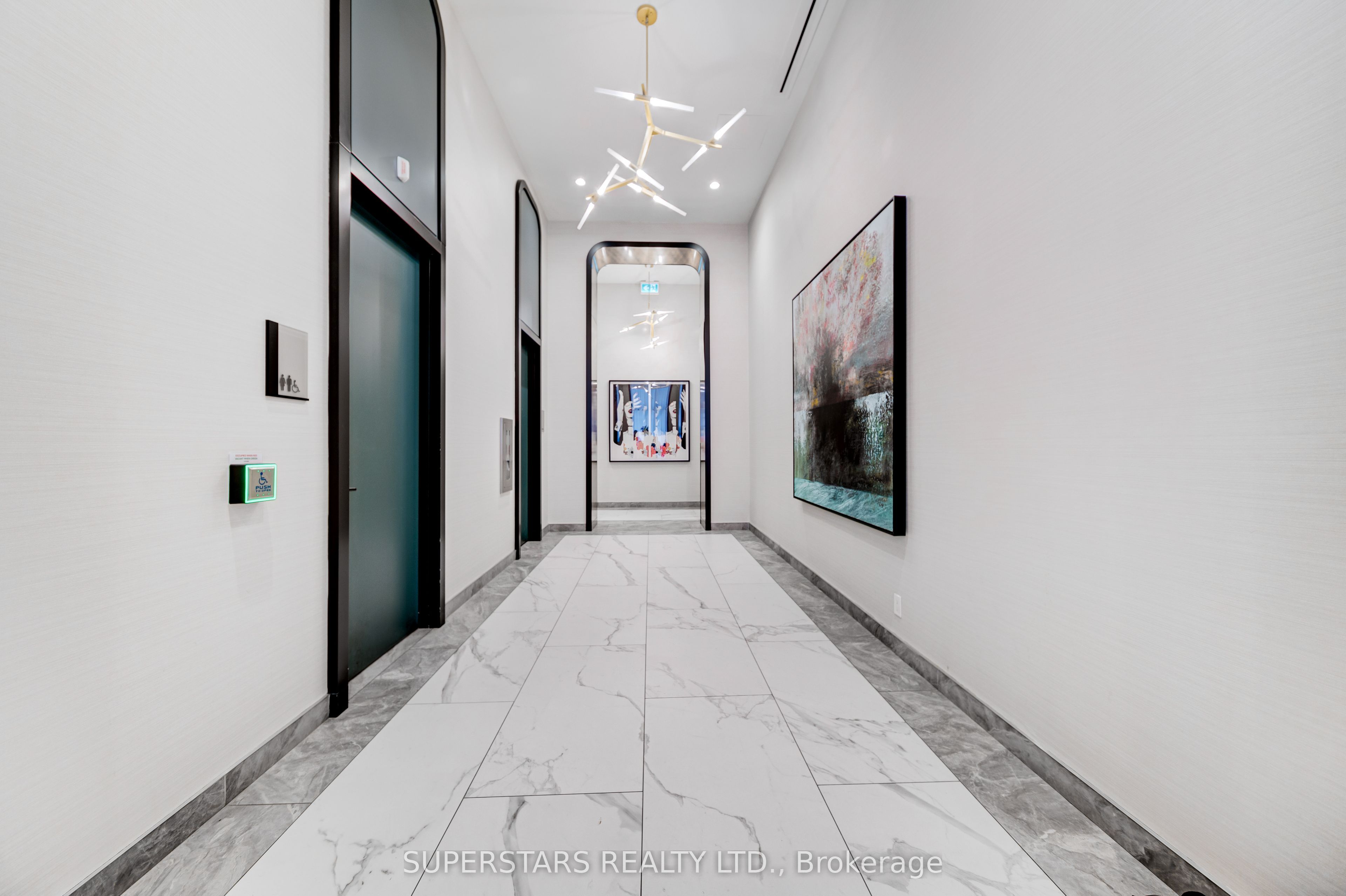 60 Shuter Street 2010, Toronto, ON M5B 0B7 photo 3
