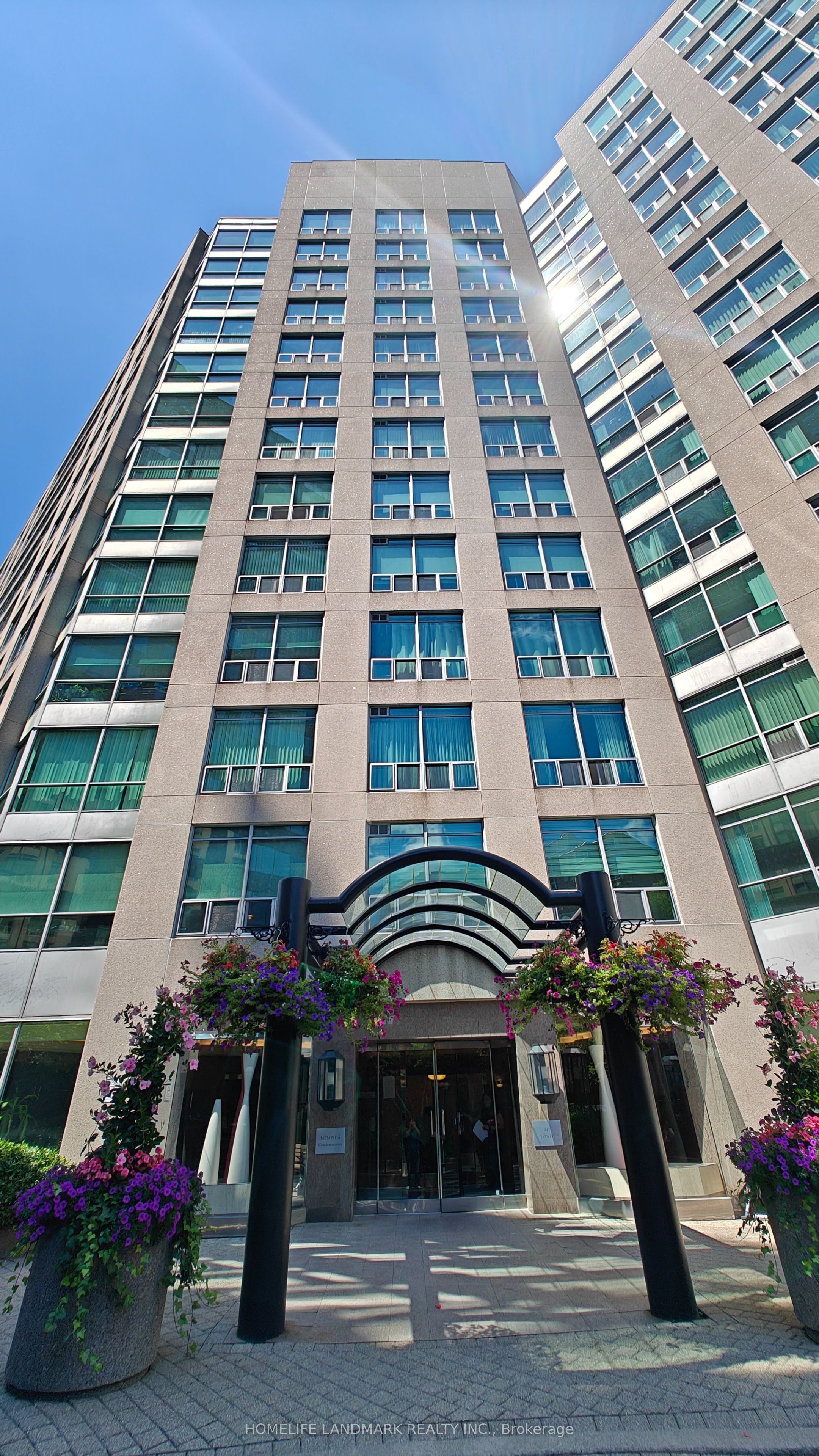 942 Yonge Street 1116, Toronto, ON M4W 3S8