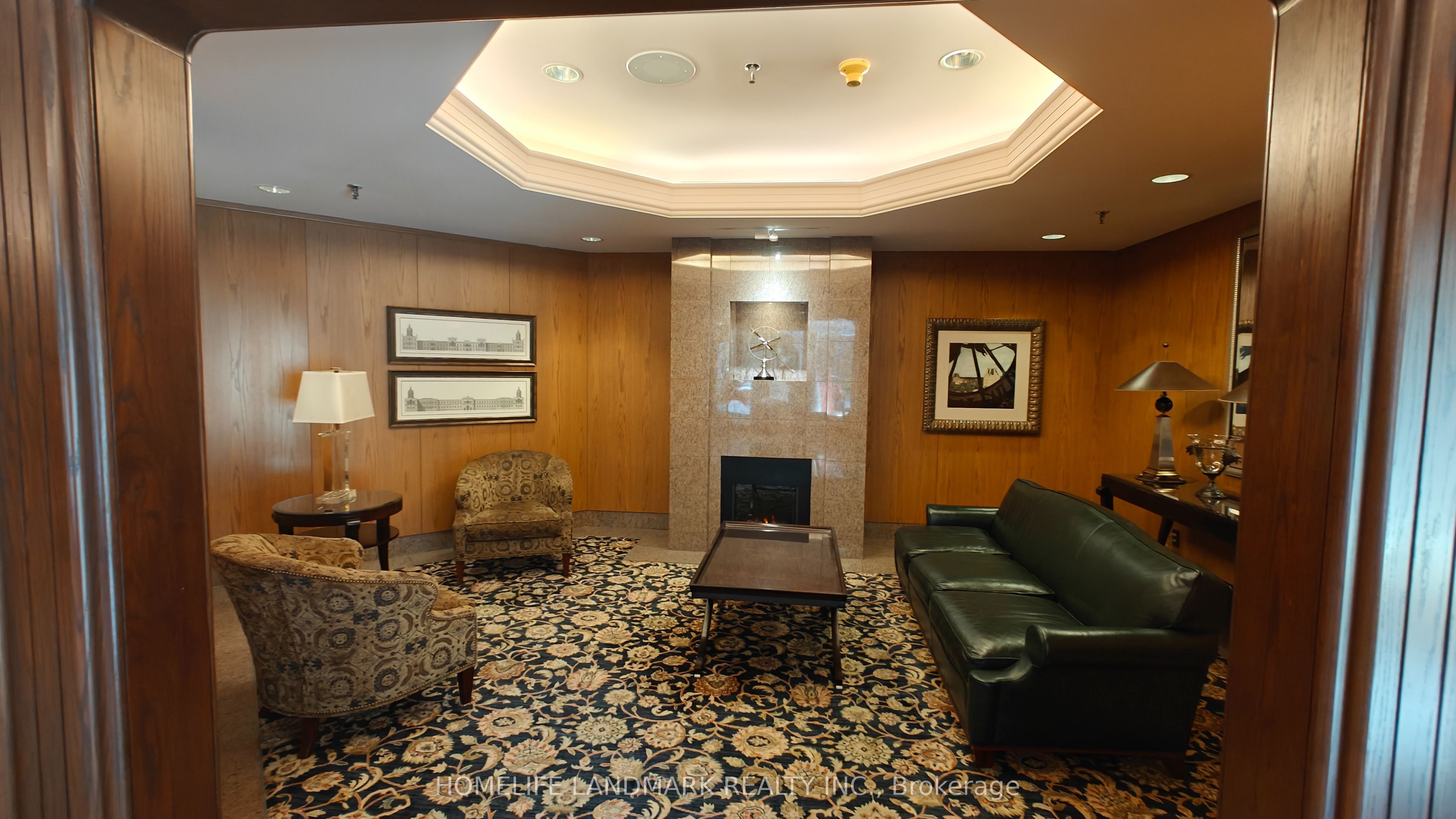 942 Yonge Street 1116, Toronto, ON M4W 3S8 photo 4