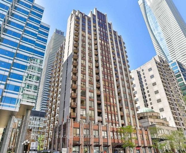 85 Bloor Street E 1114, Toronto, ON M4W 3Y1 photo 2