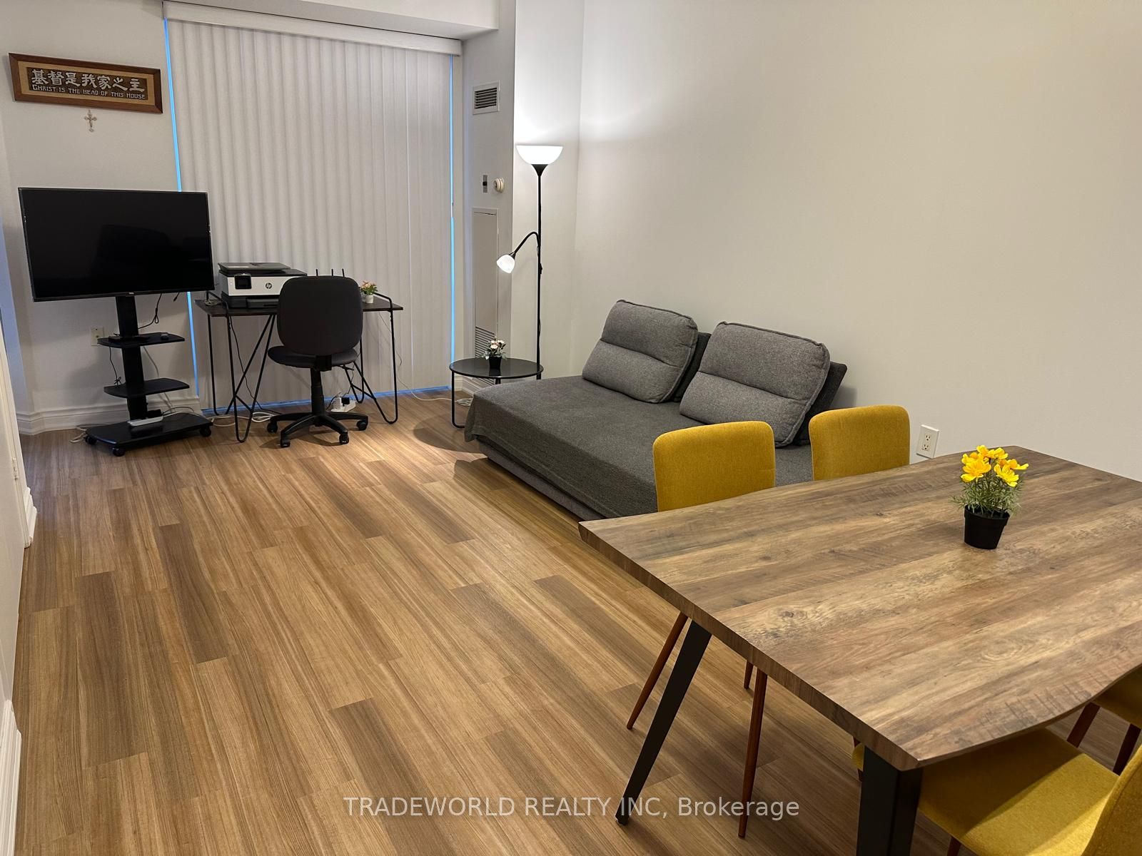 85 Bloor Street E 1114, Toronto, ON M4W 3Y1 photo 5