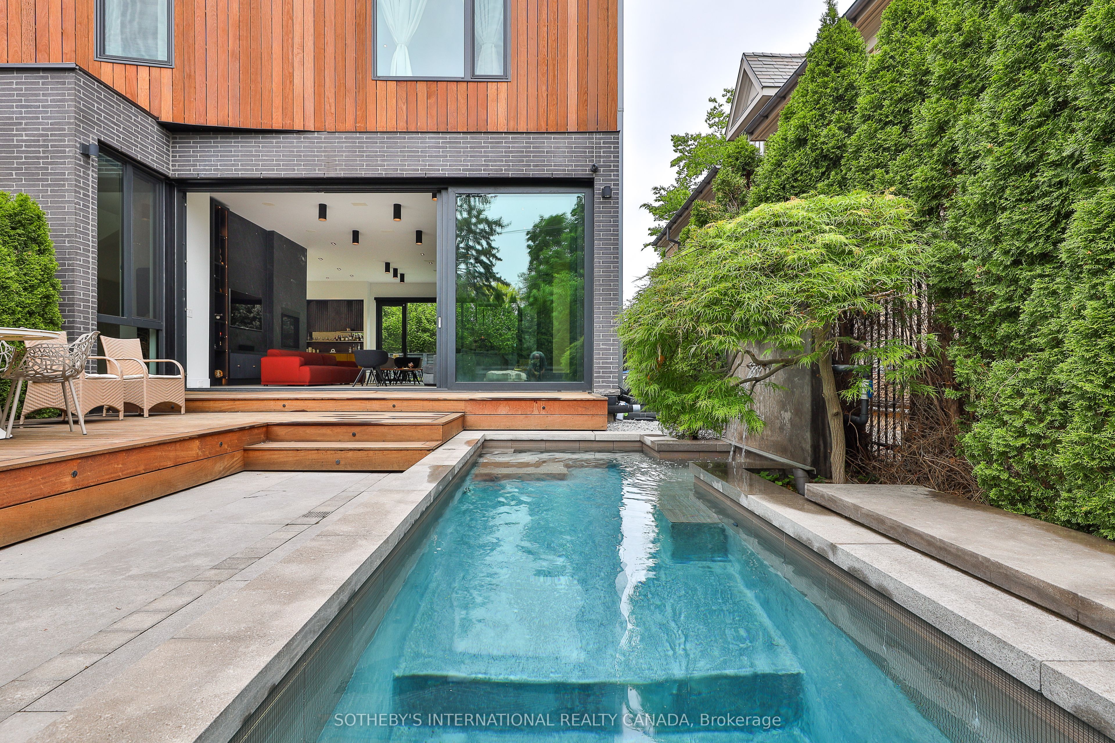 108 Stratford Crescent, Toronto, ON M4N 1C6 photo 5