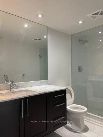 35 Bastion Street 1702, Toronto, ON M5V 0C2 photo 5