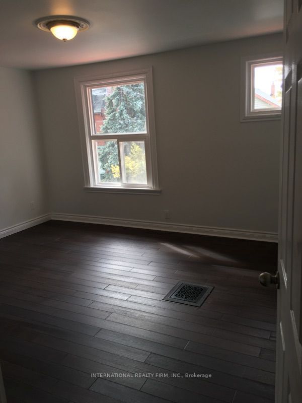 161 Montrose Avenue Unit 2, Toronto, ON M6J 2T6 photo 5