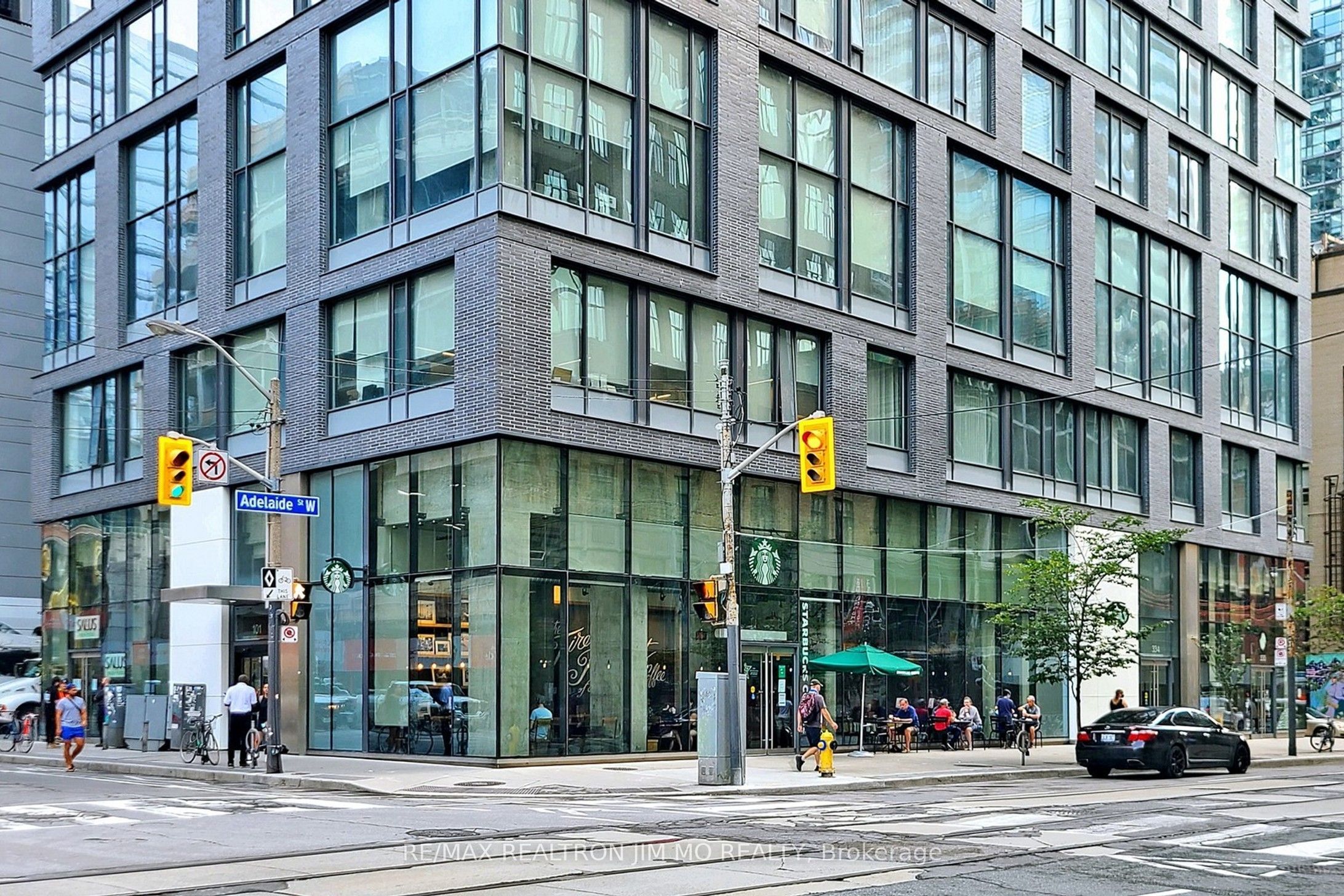 101 Peter Street 3512, Toronto, ON M5V 2G9 photo 4